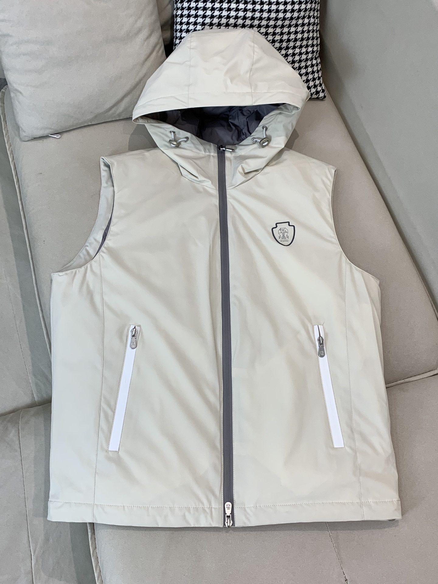 。羽绒 BC-Brunello Cucineli 布鲁内洛 •库奇内利💥独家专供秋冬新款连帽羽绒马甲。贸