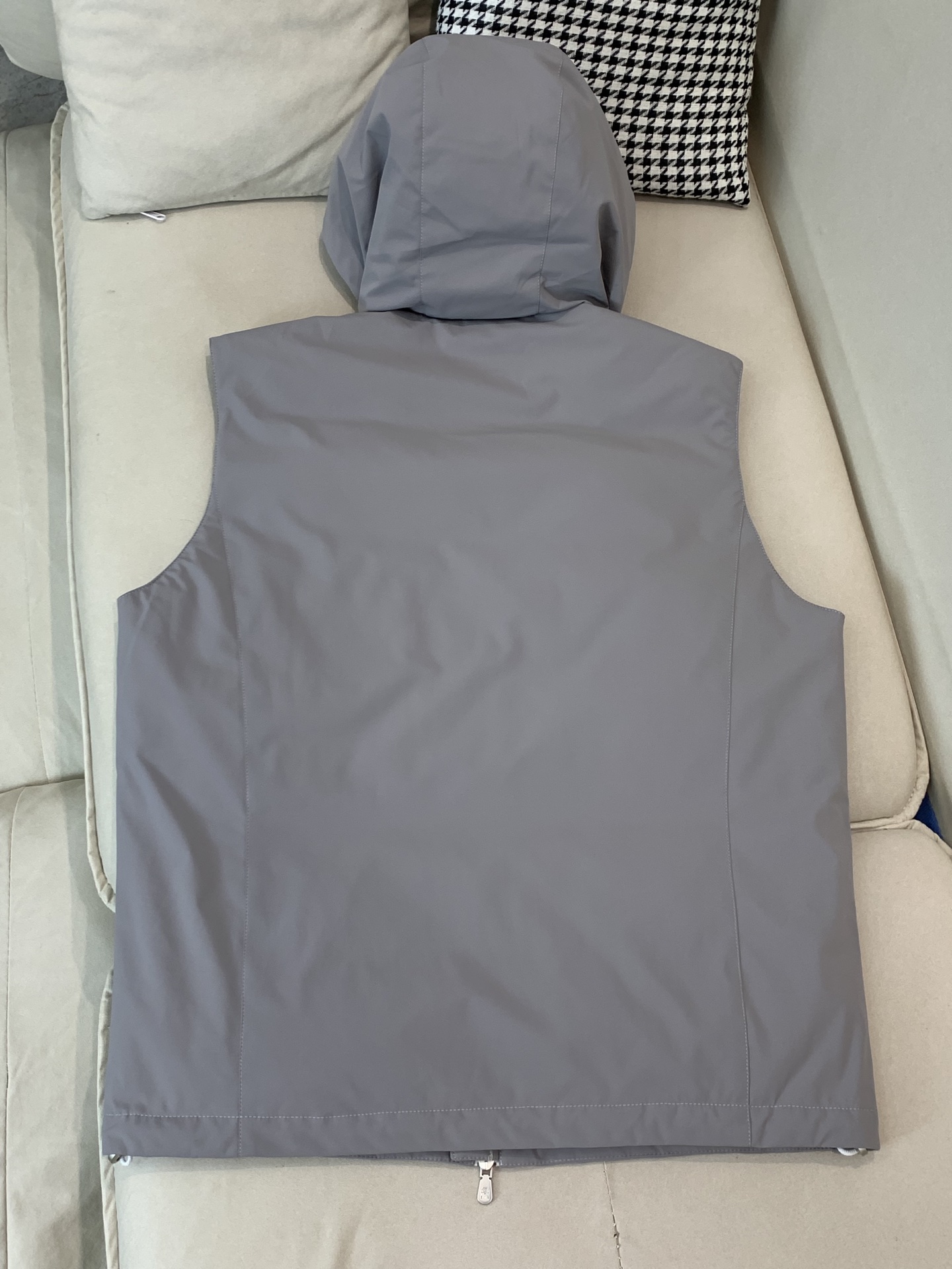 。羽绒 BC-Brunello Cucineli 布鲁内洛 •库奇内利💥独家专供秋冬新款连帽羽绒马甲。贸