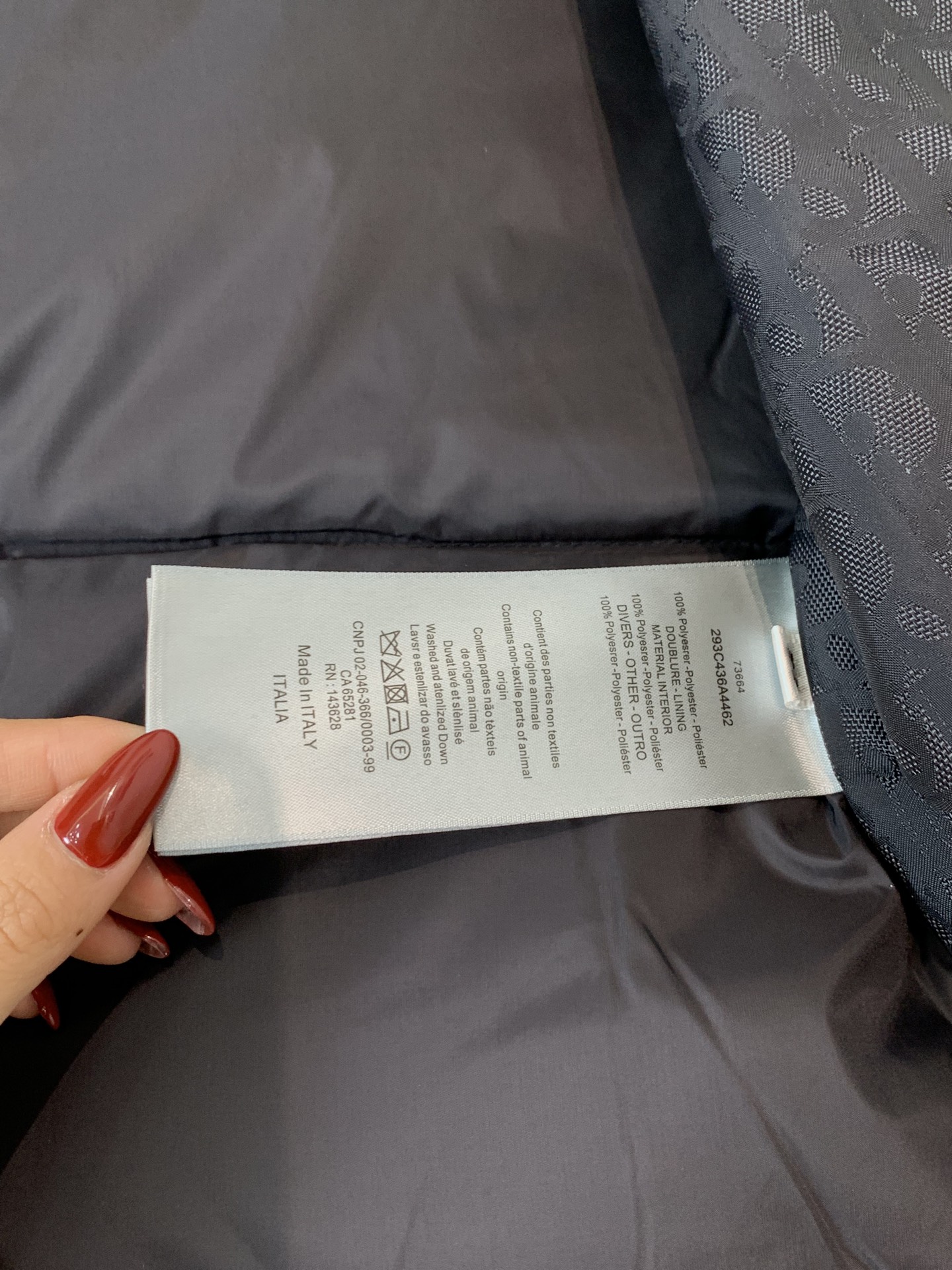 羽绒 Dior/迪奥家25SS爆款满印暗纹提花立领羽绒马甲 绗缝夹克灰色提花科技面料 Oblique 印