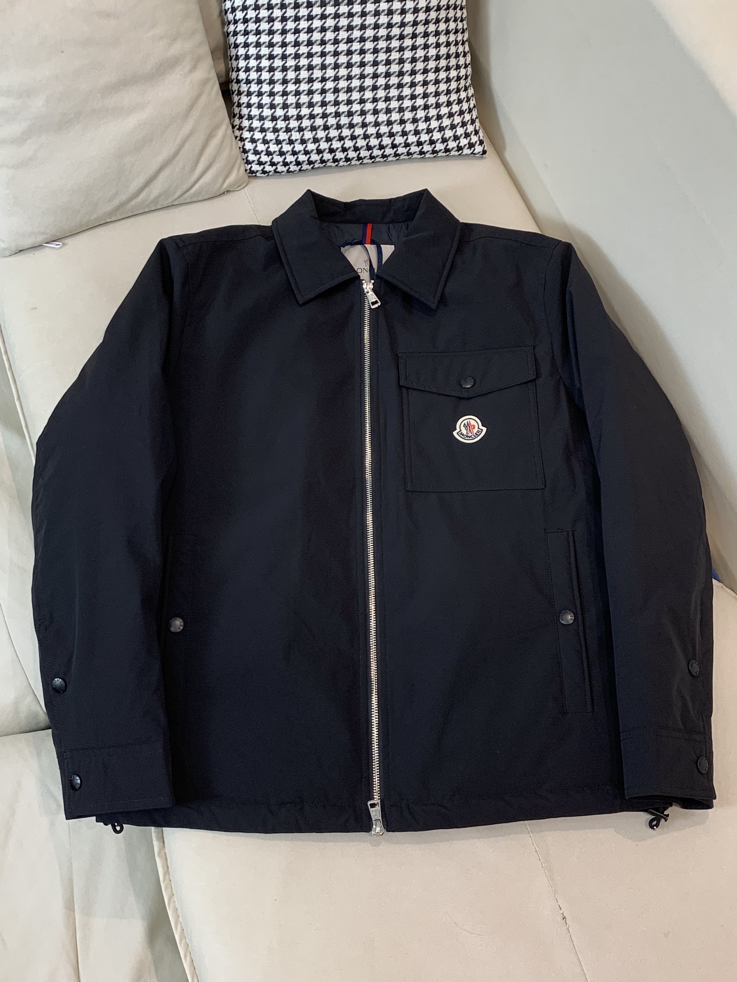 。 羽绒 蒙口羽绒服2025秋冬新款🆕原版1:1订制五金配件全进口原版定制 欢迎专柜对比 绝对的高品质 