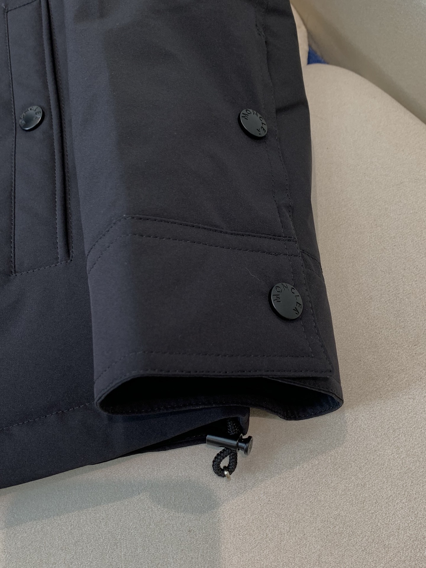 。 羽绒 蒙口羽绒服2025秋冬新款🆕原版1:1订制五金配件全进口原版定制 欢迎专柜对比 绝对的高品质 