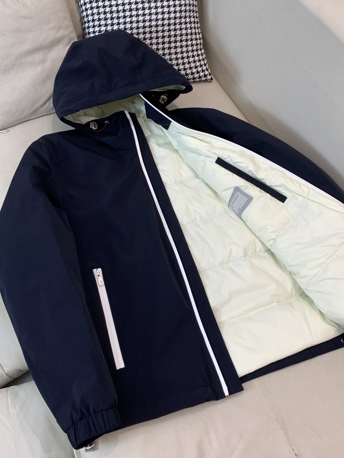 。 羽绒 BC羽绒服2025秋冬新款🆕原版1:1订制五金配件全进口原版定制 欢迎专柜对比 绝对的高品质 