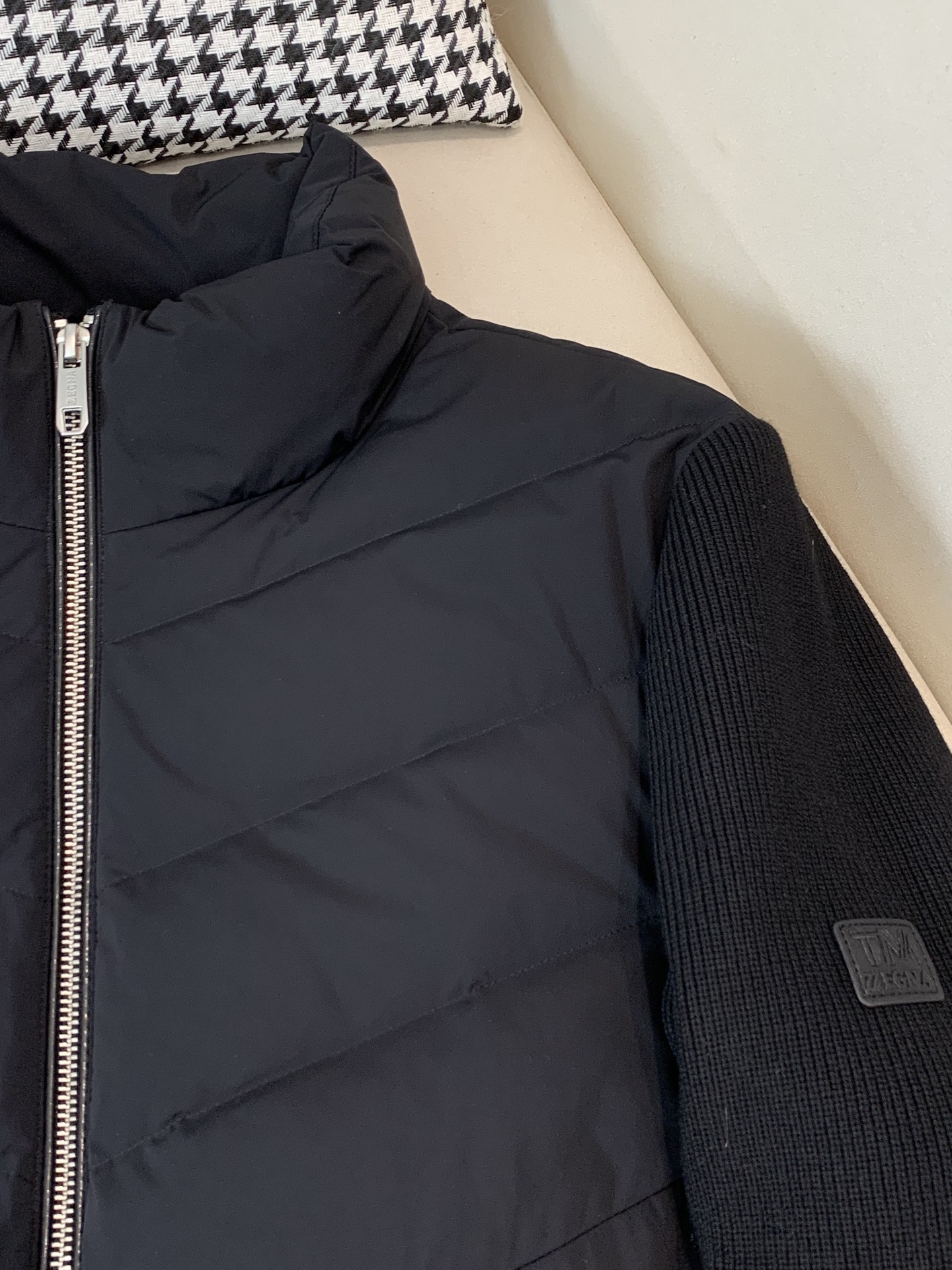 。2025杰尼亚秋冬新款🆕原版1:1订制五金配件全进口原版定制 欢迎专柜对比 绝对的高品质 采用顶级95