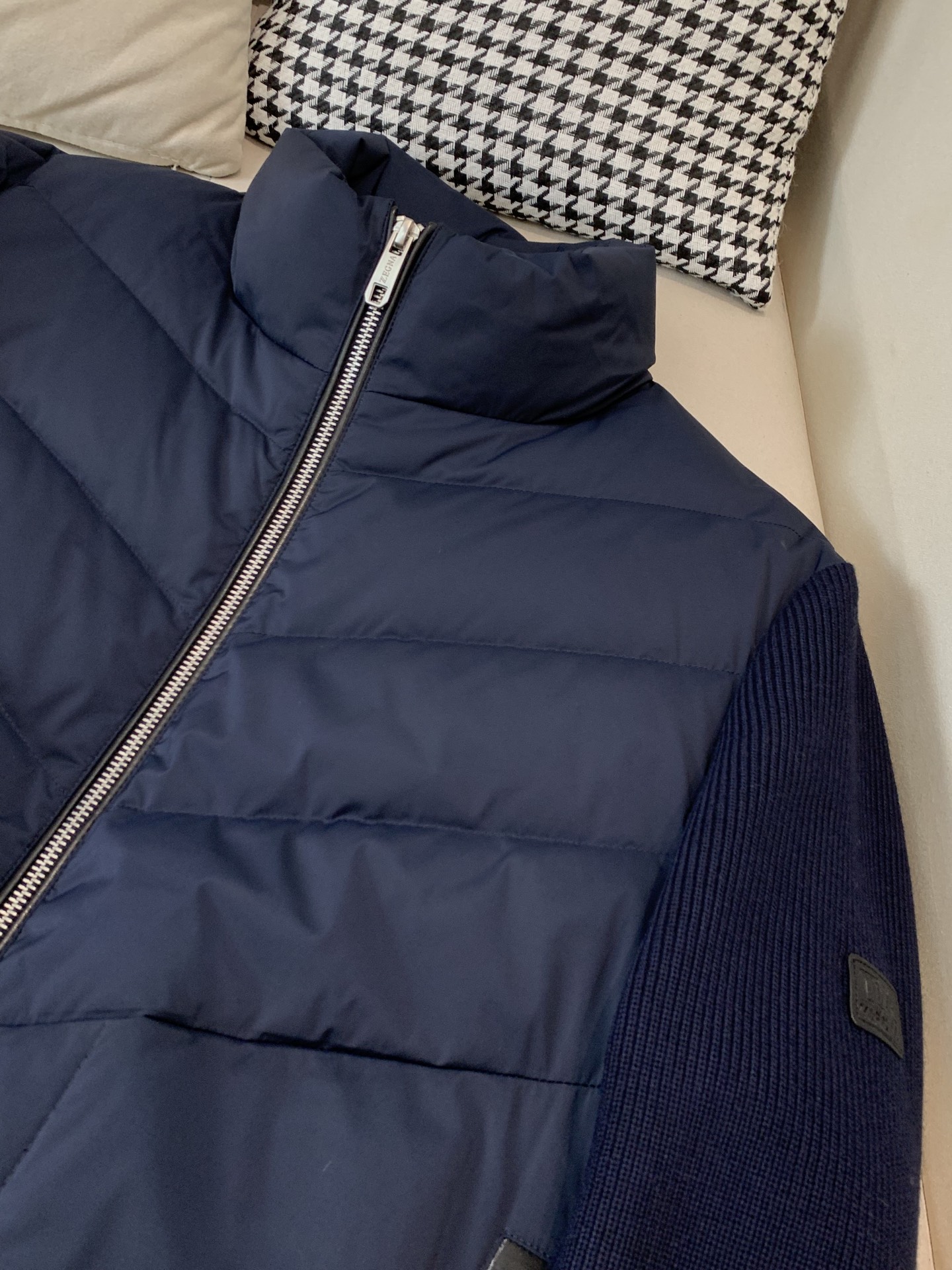 。2025杰尼亚秋冬新款🆕原版1:1订制五金配件全进口原版定制 欢迎专柜对比 绝对的高品质 采用顶级95