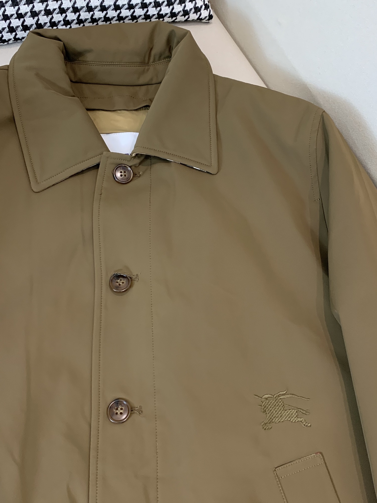 。羽绒 BURBERRY巴宝莉秋冬款男士商务内胆可拆卸羽绒服贸易公司渠道订单，必爆经典单品！！永不过时的