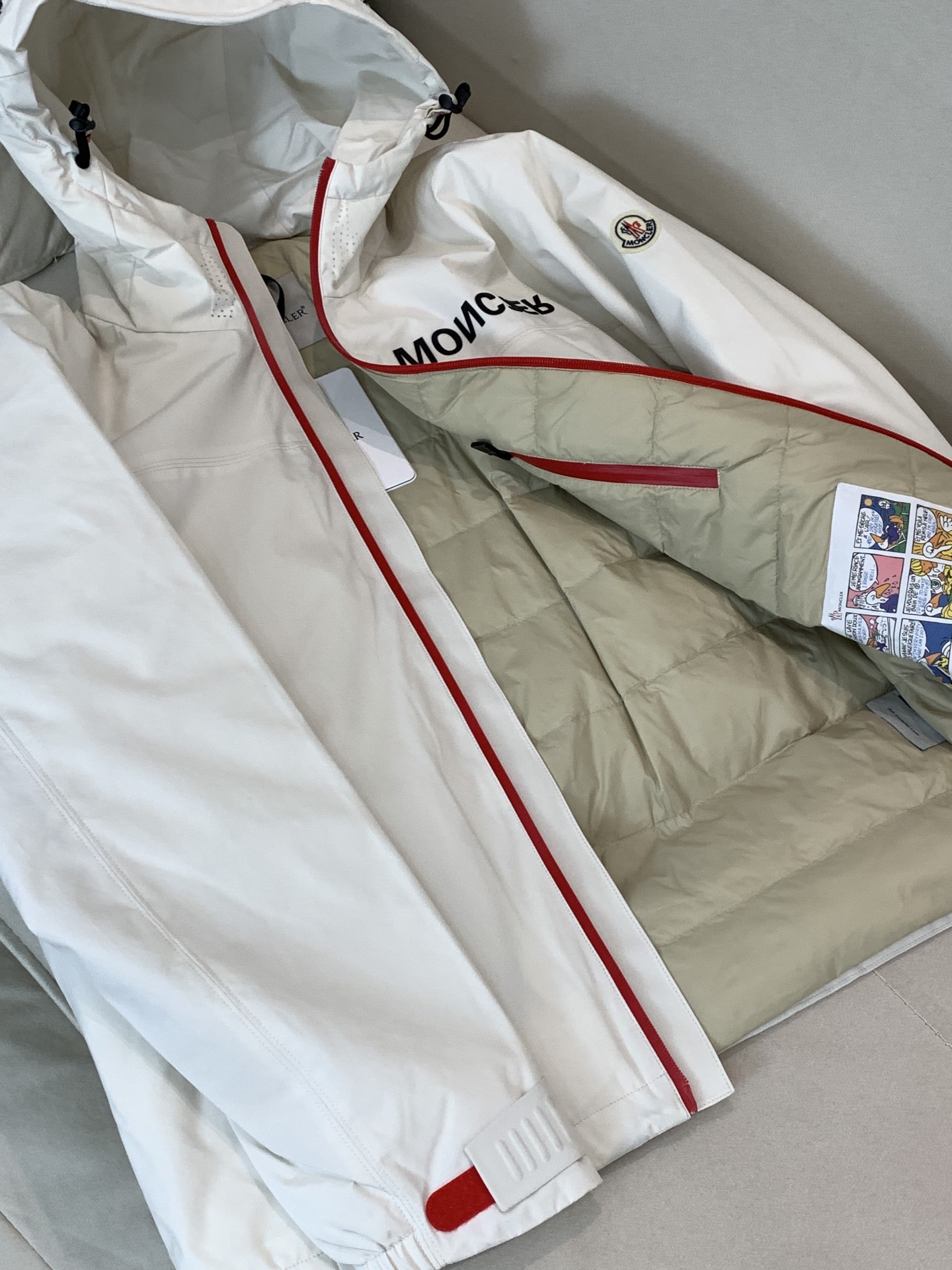 。羽绒 2025SS秋冬季出品新款！-Moncl*r经典连帽羽绒服夹克外套 采用新国标90白鸭绒 男士轻