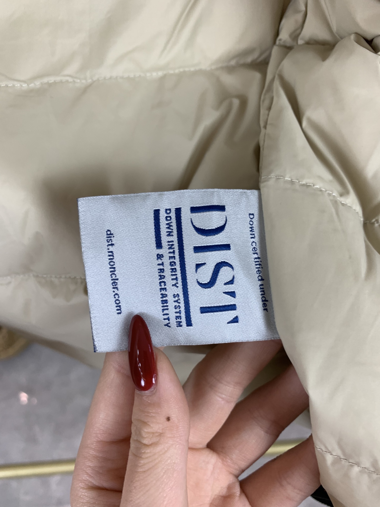 。羽绒 2025SS秋冬季出品新款！-Moncl*r经典连帽羽绒服夹克外套 采用新国标90白鸭绒 男士轻