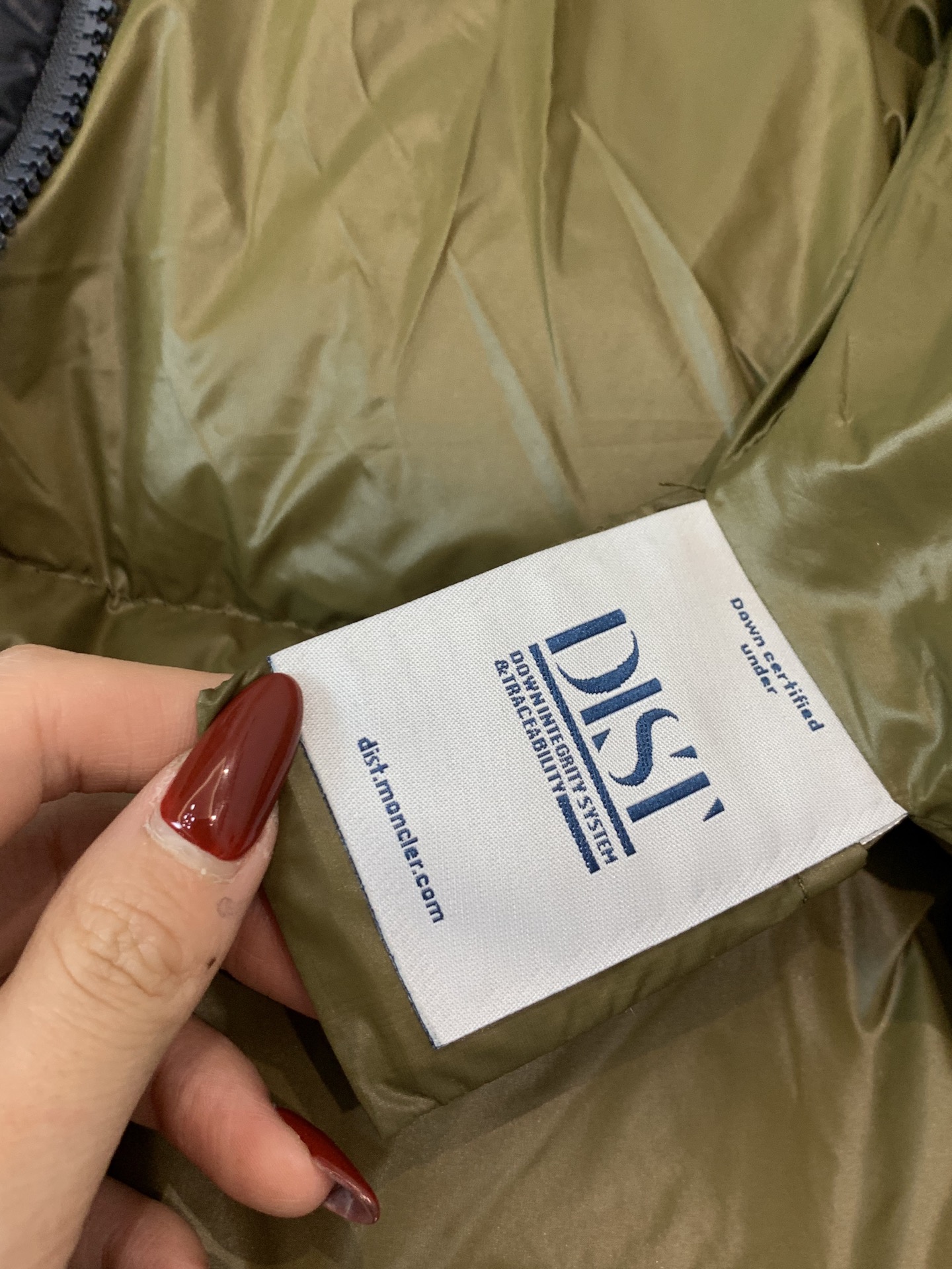 2025SS秋冬季出品新款！-Moncl*r立领羽绒服，内填充国产新白鸭绒 男士轻奢时尚休闲连帽羽绒服整