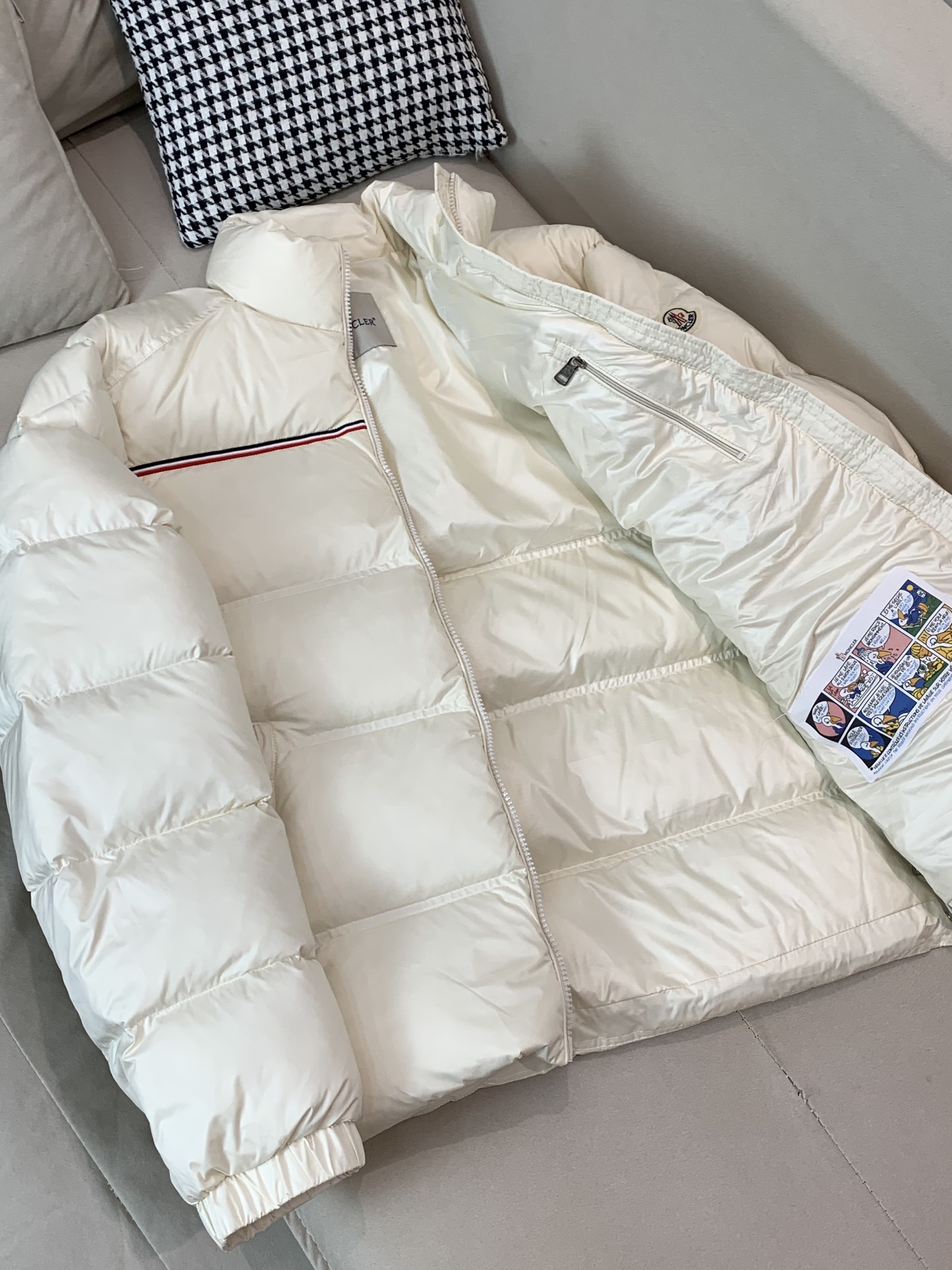 羽绒 2025SS秋冬季出品新款！-Moncl*r立领羽绒服夹克外套 采用新国标90白鸭绒 男士轻奢时尚