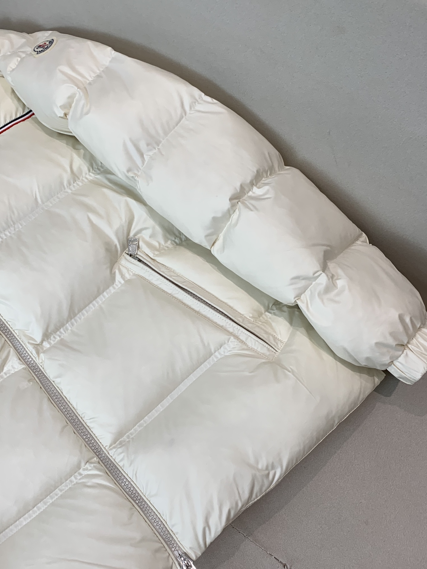 羽绒 2025SS秋冬季出品新款！-Moncl*r立领羽绒服夹克外套 采用新国标90白鸭绒 男士轻奢时尚