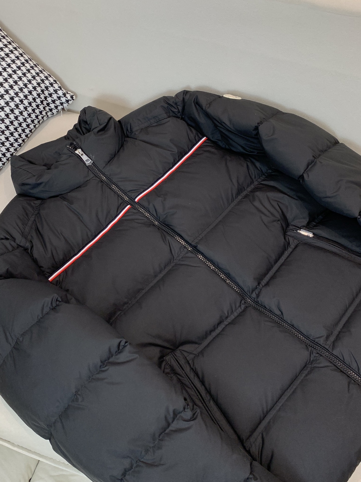 。羽绒 2025SS秋冬季出品新款！-Moncl*r立领羽绒服夹克外套 采用新国标90白鸭绒 男士轻奢时