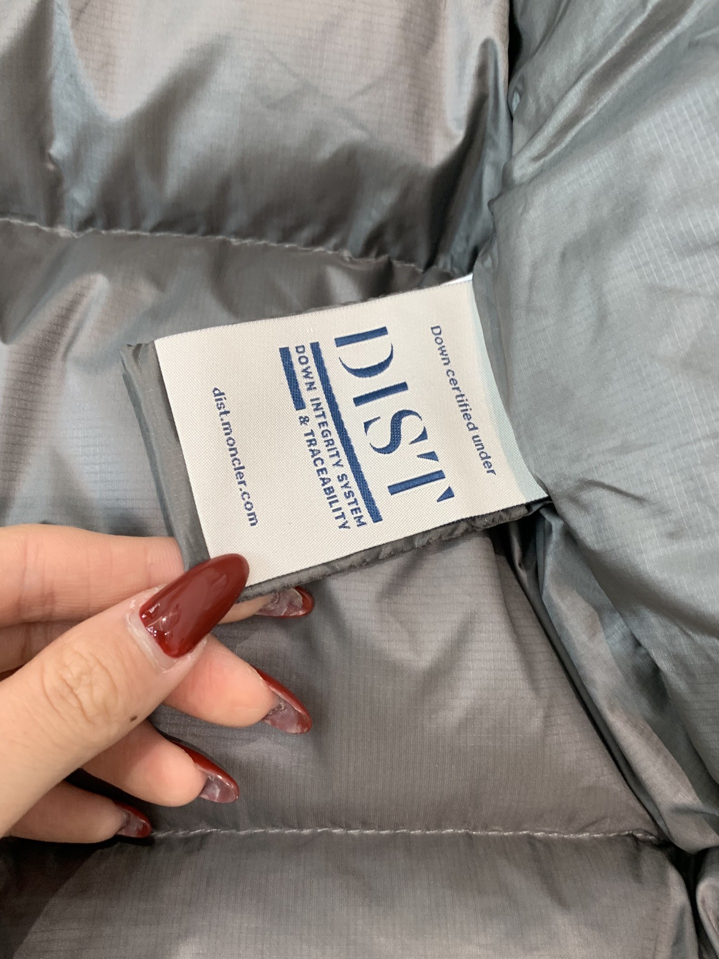 羽绒 2025SS秋冬季出品新款！-Moncl*r连帽羽绒服夹克外套 采用新国标90白鸭绒 帽子可拆卸 