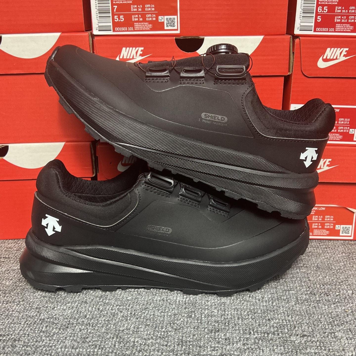 Z版迪桑特DESCENTE DUALIS MC都市通勤 时尚 耐磨 低帮 生活休闲鞋 系列出货
尺码：39-45
编码：AB492356