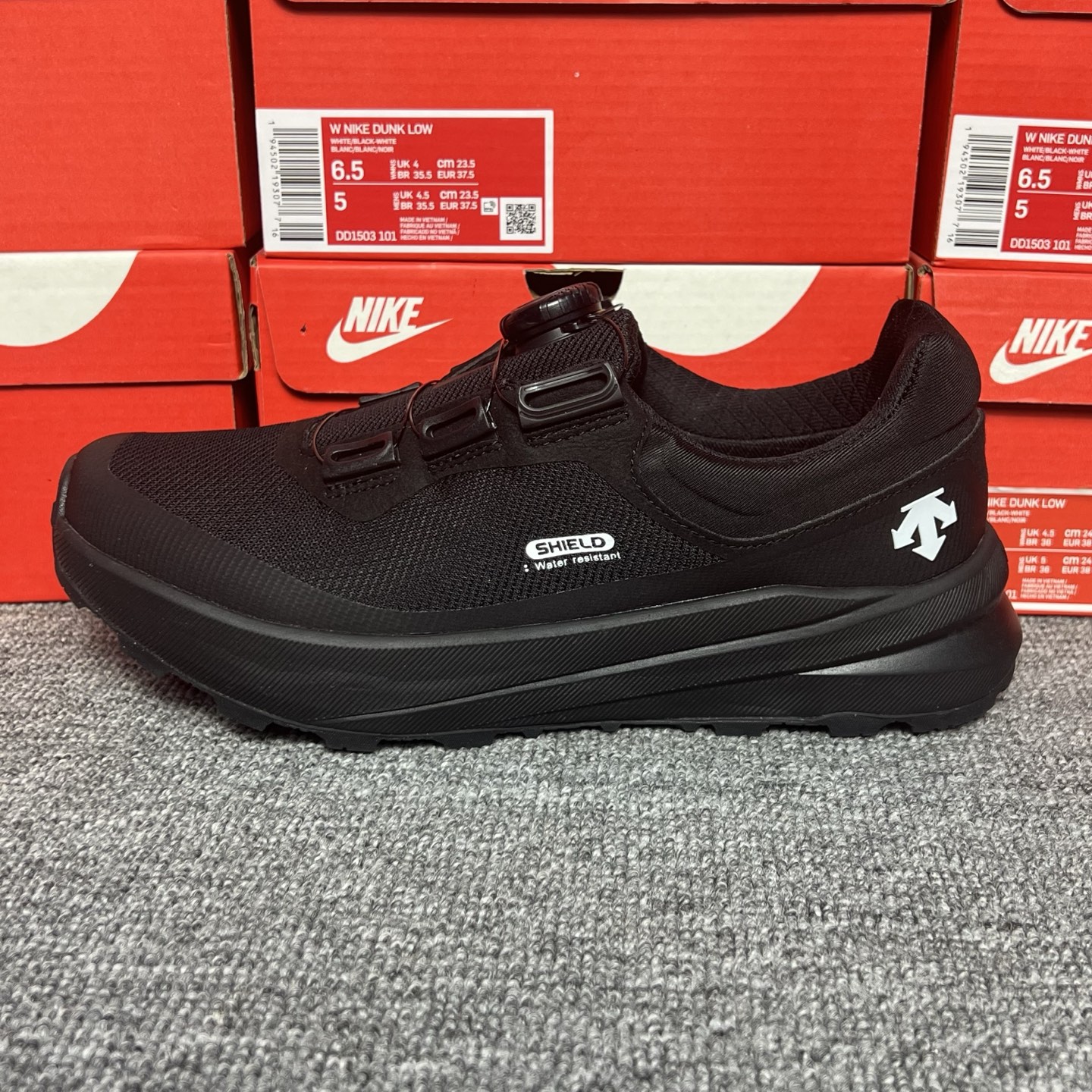 Z版迪桑特DESCENTE DUALIS MC都市通勤 时尚 耐磨 低帮 生活休闲鞋 系列出货
尺码：39-45
编码：AB492356