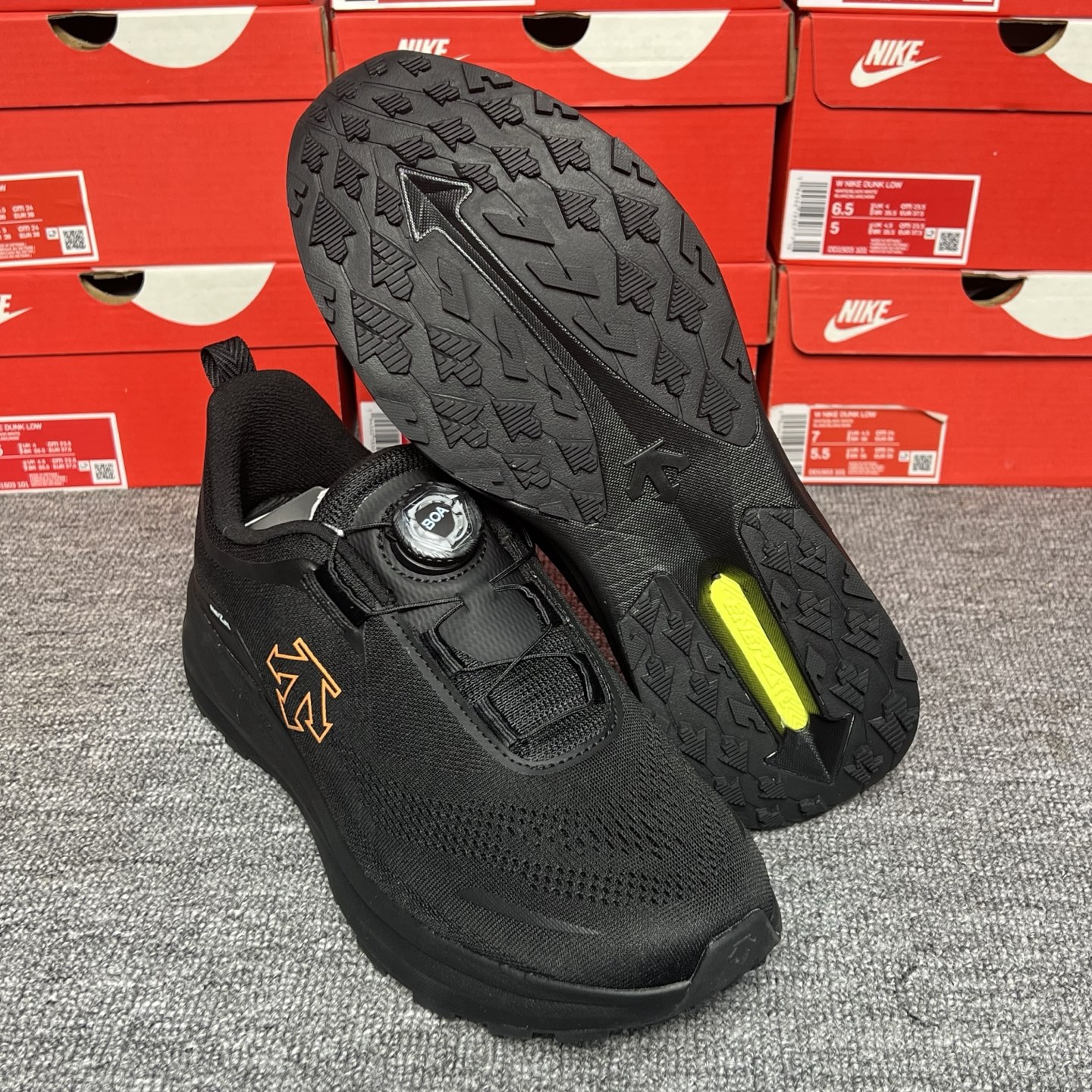 迪桑特DESCENTE LAVITATE TRAIL WIRE 3.0 舒适百搭防滑耐磨 低帮 休闲跑步鞋 尺码：39-45 编码：BC431256