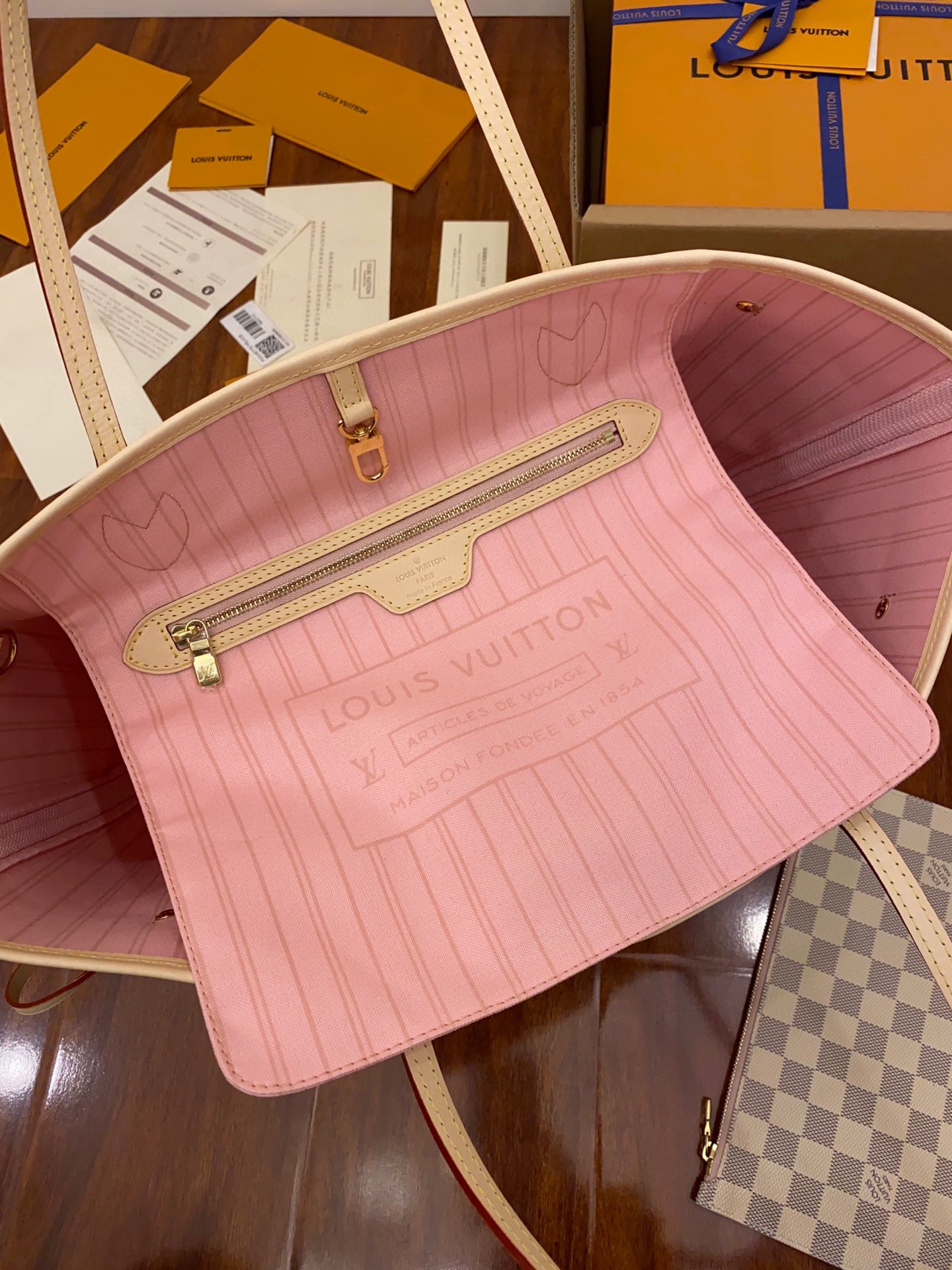 N40603私品(163动态UID )进口菱形面料 (品质第九次升级,进口原厂皮.专柜同步,动态电子芯片