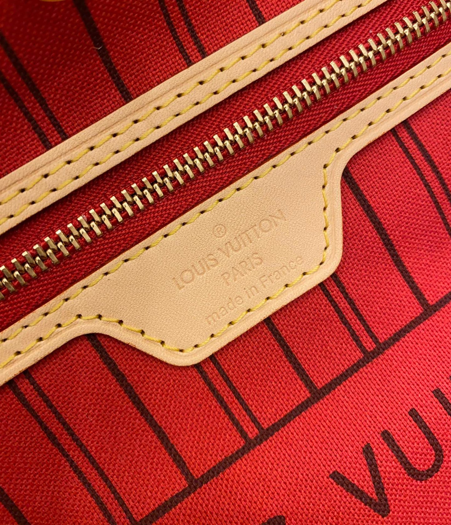 M46987私品(163动态UID )进口菱形面料 (品质第九次升级,进口原厂皮.专柜同步,动态电子芯片