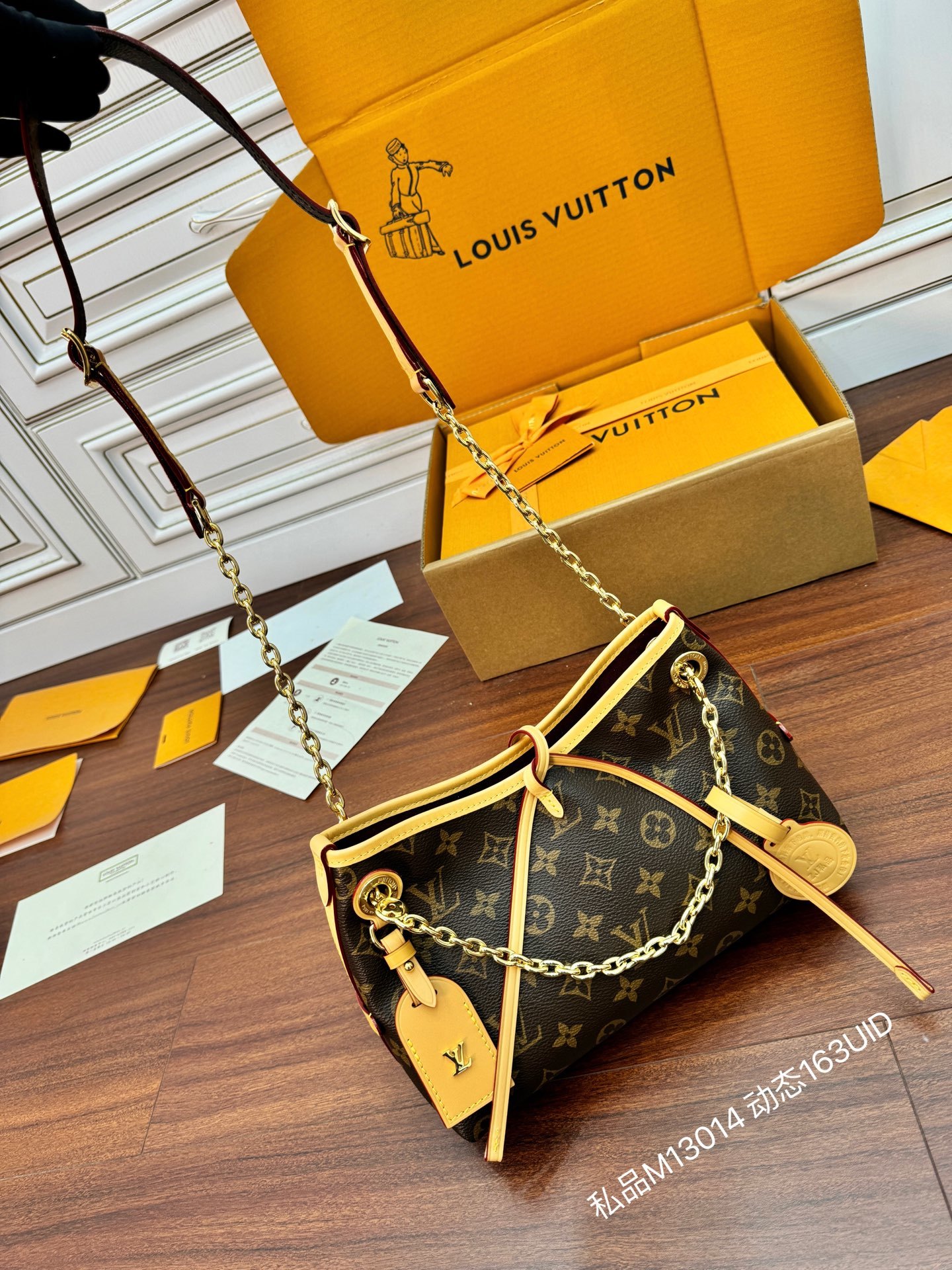 M13014私品(163动态UID )进口菱形面料 (品质第九次升级,进口原厂皮.专柜同步,动态电子芯片