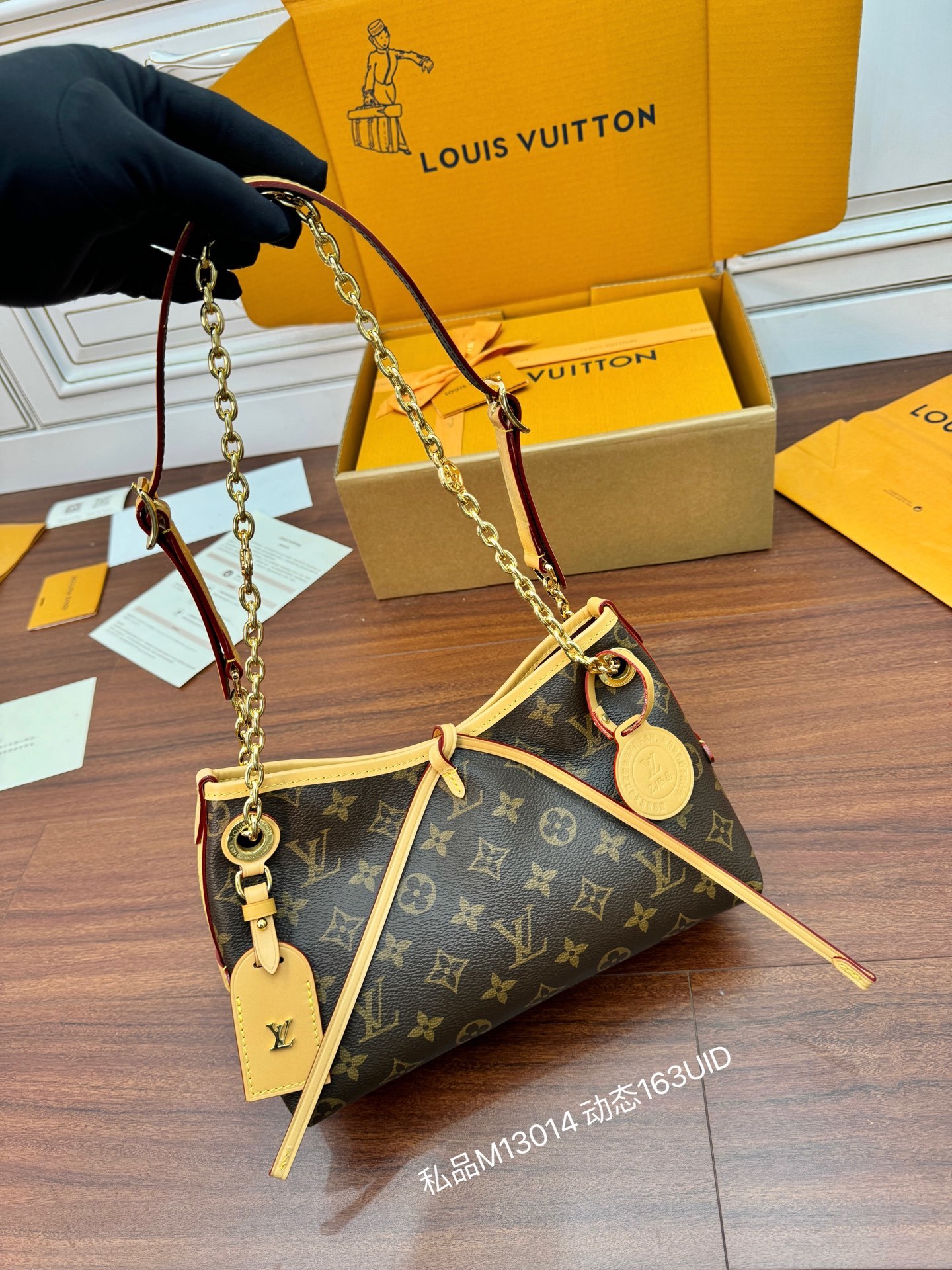 M13014私品(163动态UID )进口菱形面料 (品质第九次升级,进口原厂皮.专柜同步,动态电子芯片