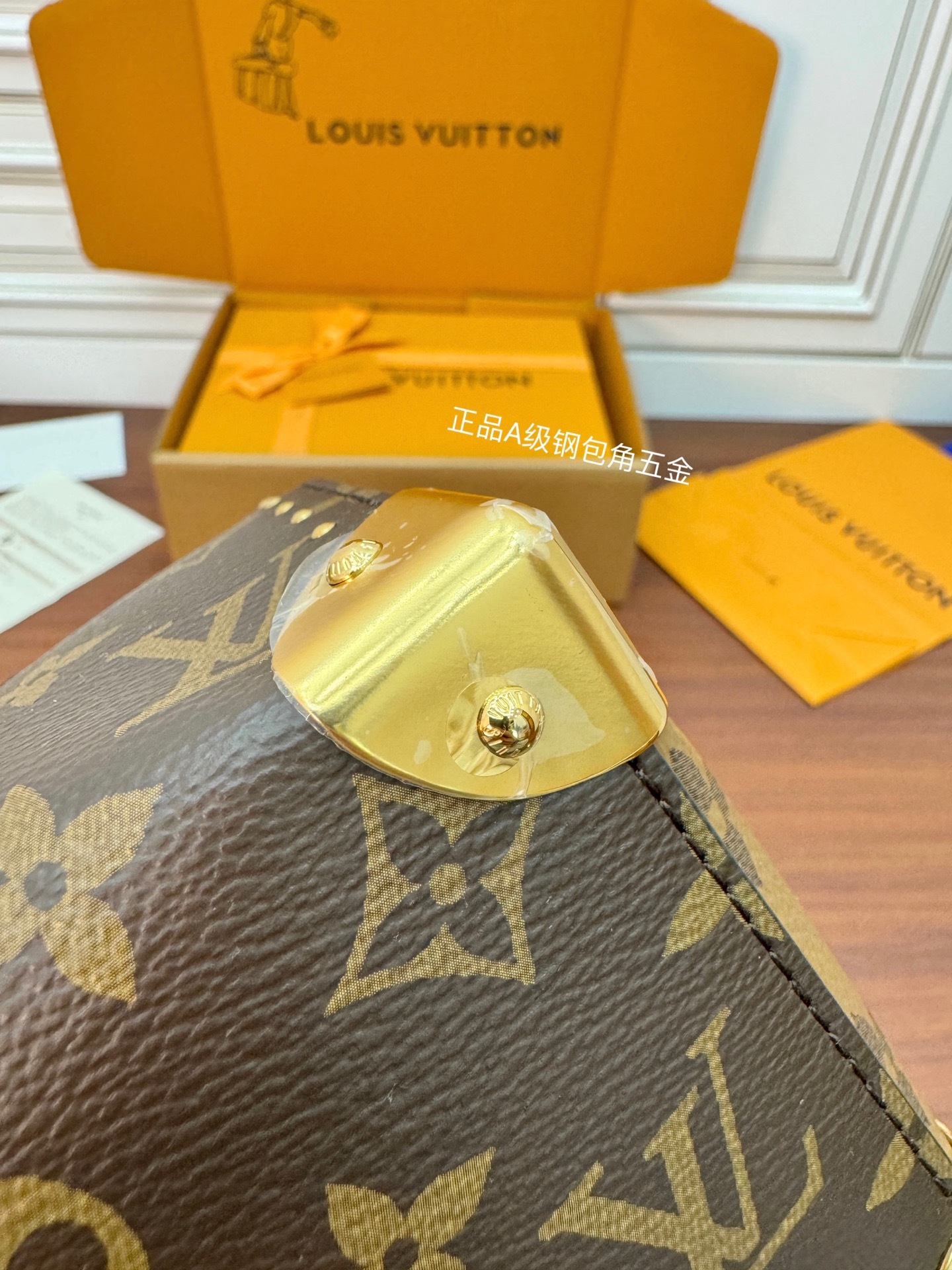 M13146私品(163动态UID )进口菱形面料 (品质第九次升级,进口原厂皮.专柜同步,动态电子芯片