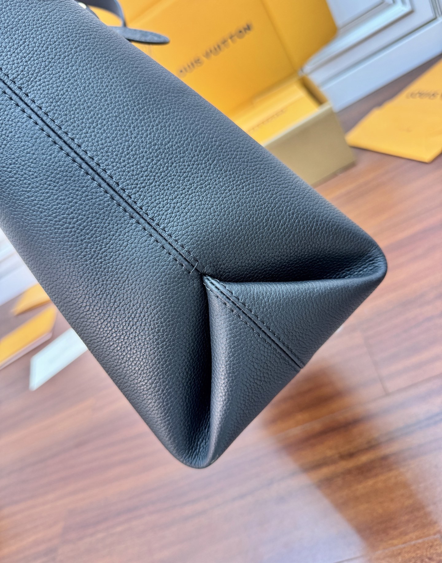 M25341私品(163动态UID )进口菱形面料 (品质第九次升级,进口原厂皮.专柜同步,动态电子芯片