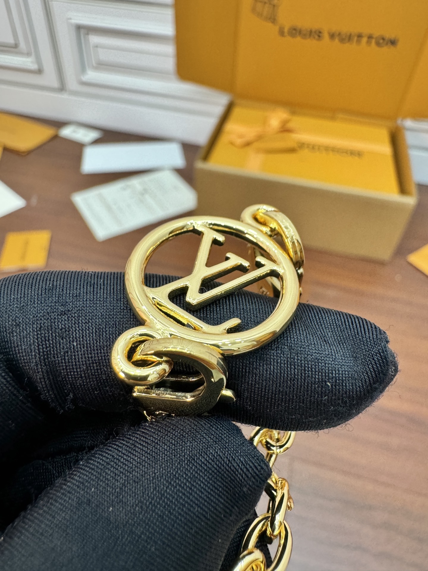 M13566私品(163动态UID )进口菱形面料 (品质第九次升级,进口原厂皮.专柜同步,动态电子芯片