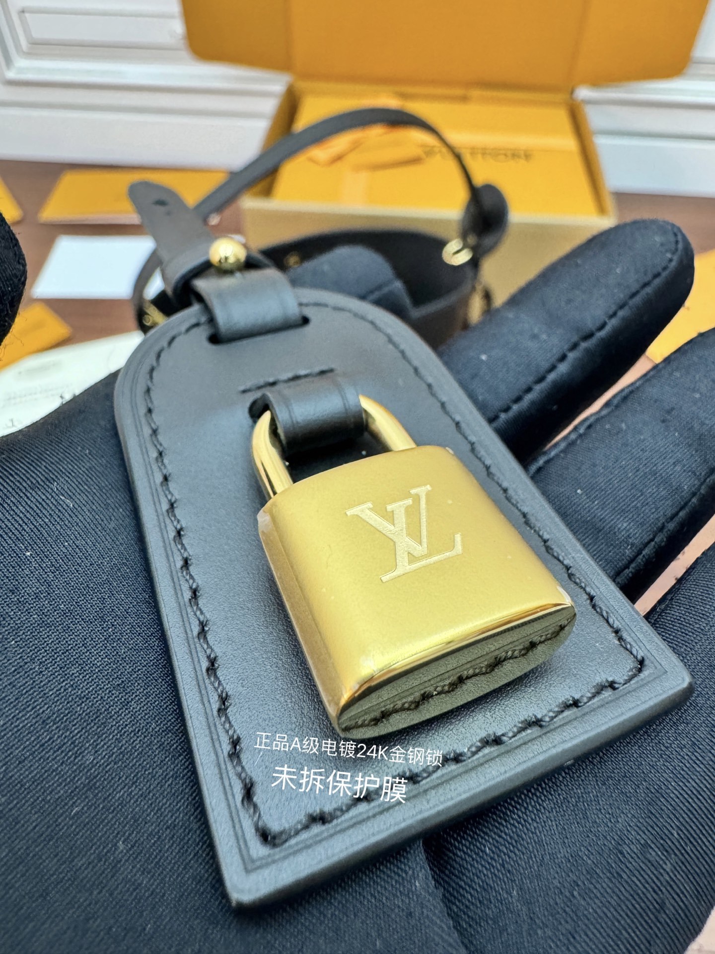 M13480私品(163动态UID )进口菱形面料 (品质第九次升级,进口原厂皮.专柜同步,动态电子芯片