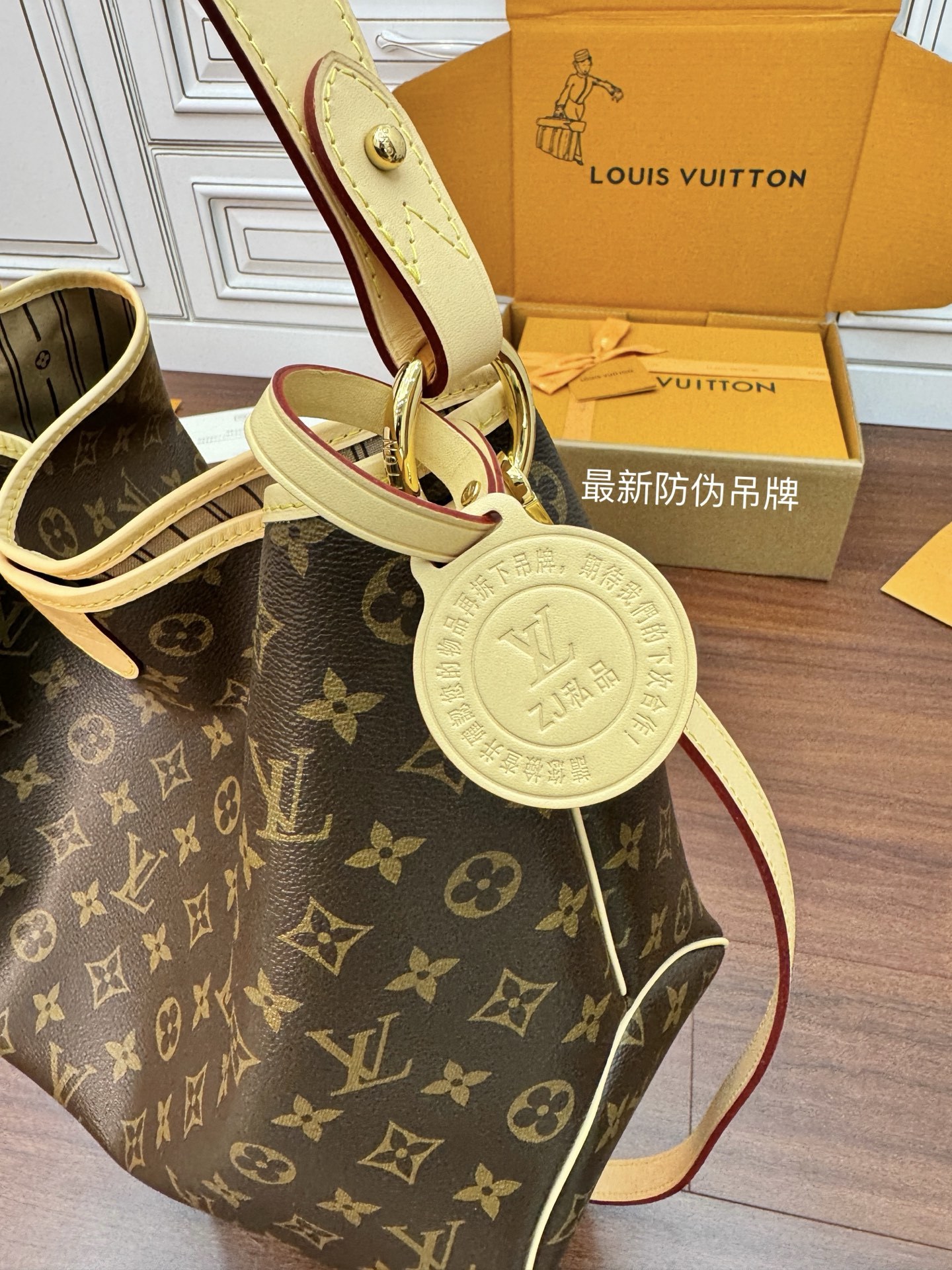 M40352私品(163动态UID )进口菱形面料 (品质第九次升级,进口原厂皮.专柜同步,动态电子芯片