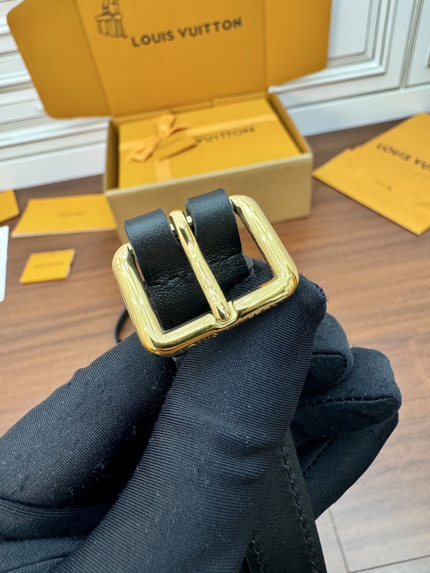 M14806私品(163动态UID )进口菱形面料 (品质第九次升级,进口原厂皮.专柜同步,动态电子芯片