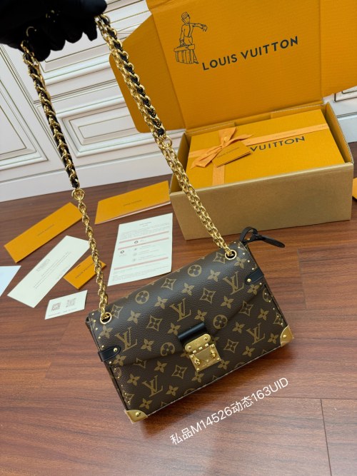 Louis Vuitton M14526 Brown Leather Diamond Pattern Shoulder Bag 27 x 16 x 8 cm 1 Louis Vuitton M14526 Brown Leather Diamond Pattern Shoulder Bag 27 x 16 x 8 cm