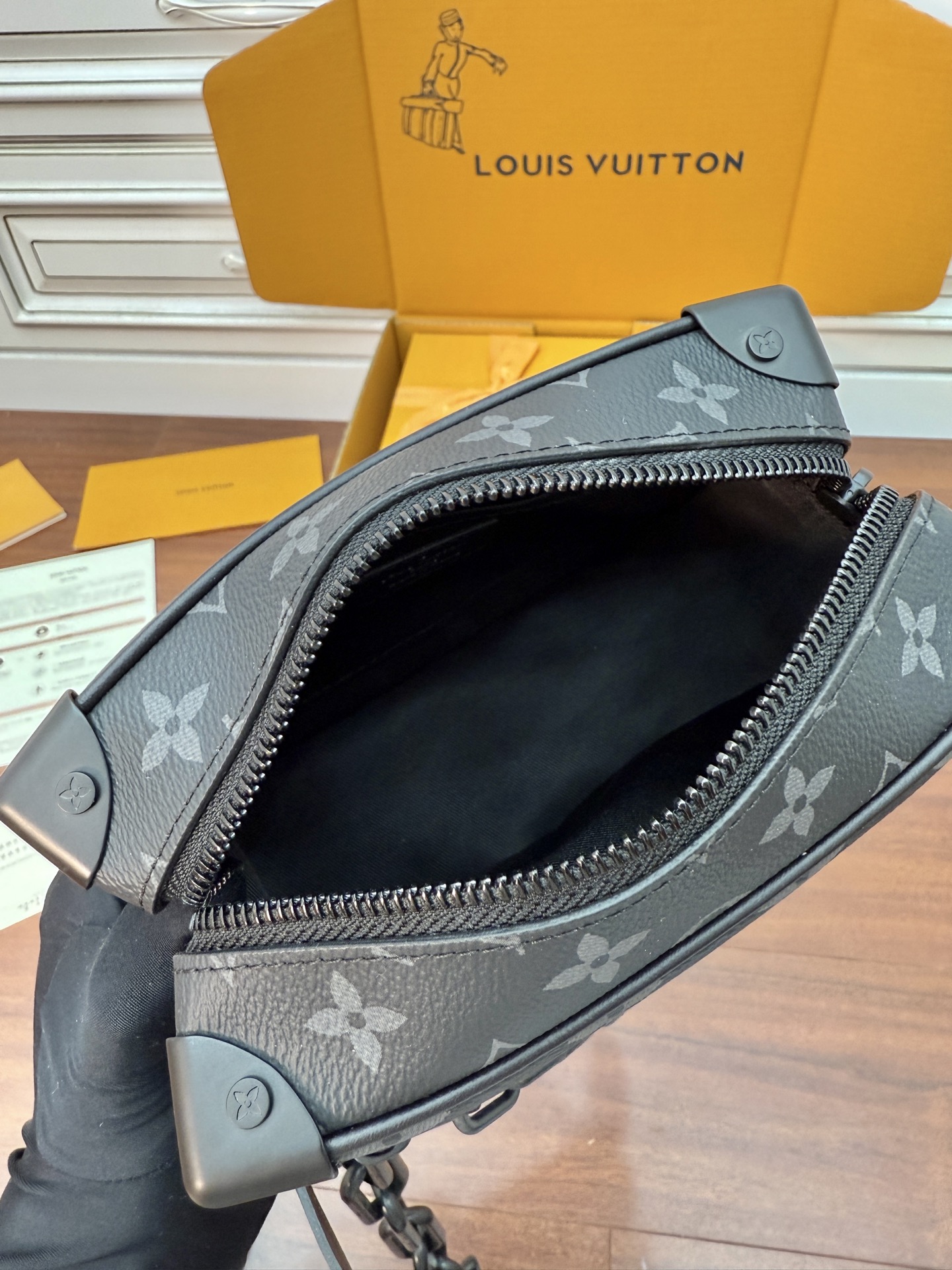 Louis Vuitton M44735 Black Monogram Embossed Leather Messenger Bag 6 i1749786142145 6585 0 4