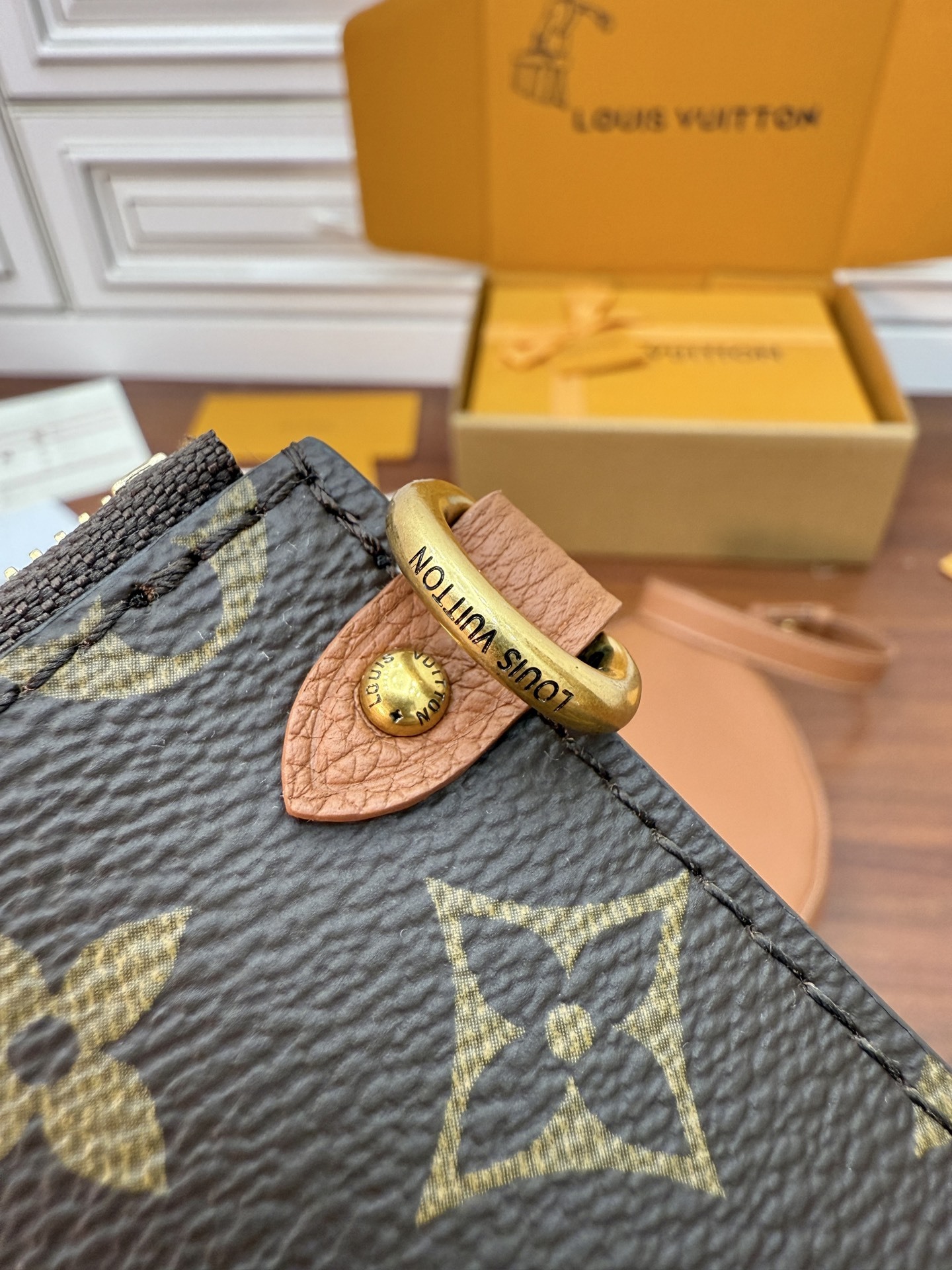 M14642私品(163动态UID )进口菱形面料 (品质第九次升级,进口原厂皮.专柜同步,动态电子芯片