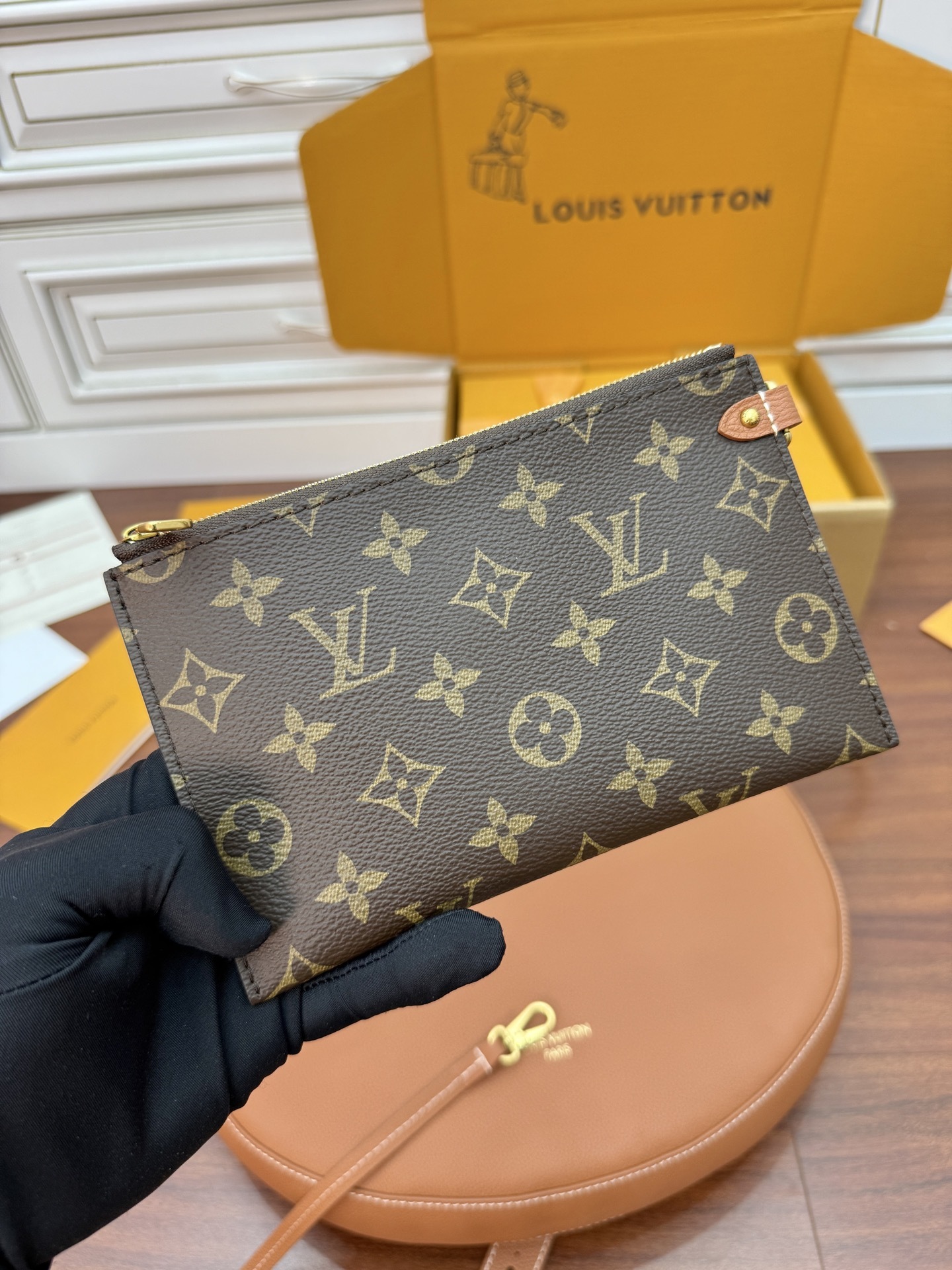 M14642私品(163动态UID )进口菱形面料 (品质第九次升级,进口原厂皮.专柜同步,动态电子芯片