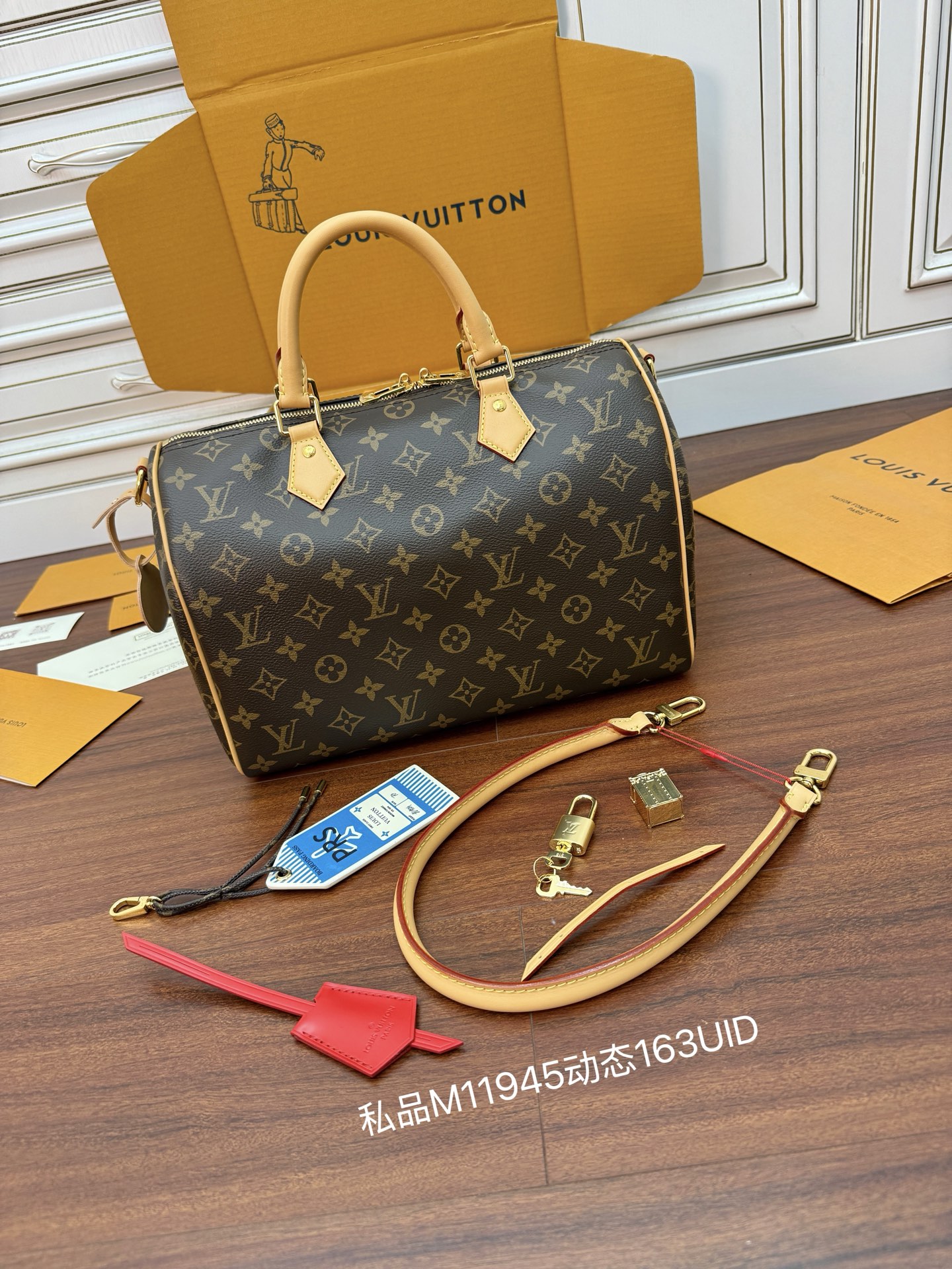 Louis Vuitton Speedy Bandouliere 30: Iconic Monogram Canvas, Compact & Stylish 3 i1753275821348 4330 0 2