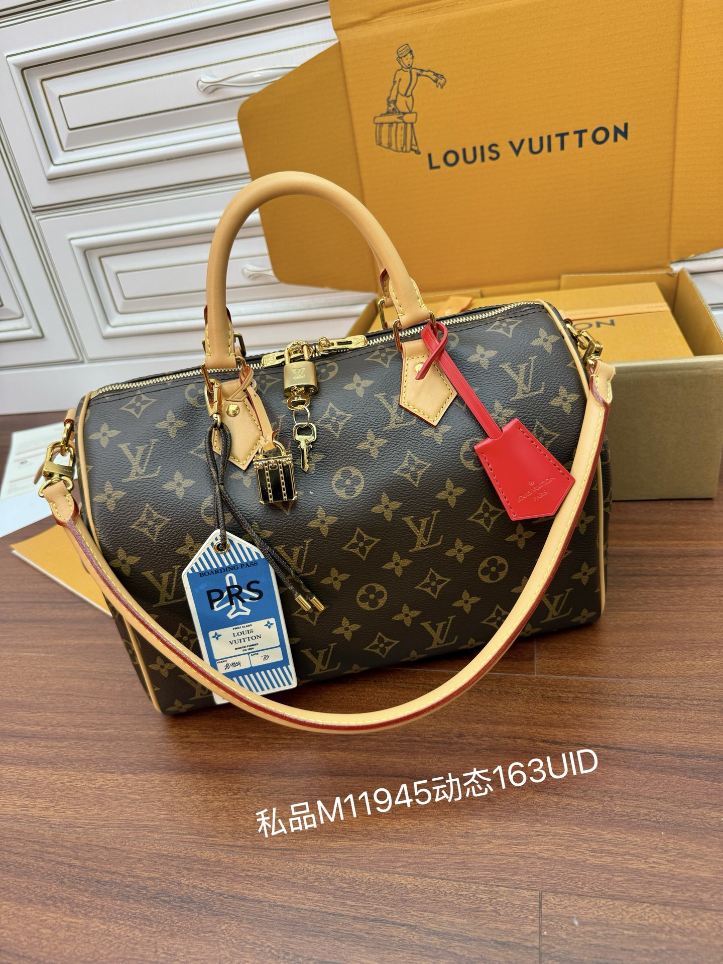 Louis Vuitton Speedy Bandouliere 30: Iconic Monogram Canvas, Compact & Stylish 2 i1753275821492 5228 0 1