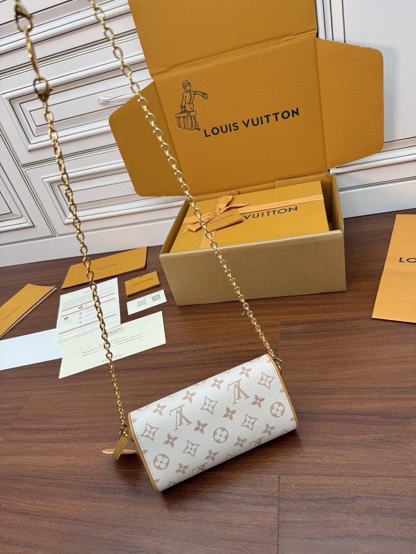 Louis Vuitton M26583 White Monogram Crossbody Bag, 20.5x11x6CM 5 i1753787594206 9978 0 3