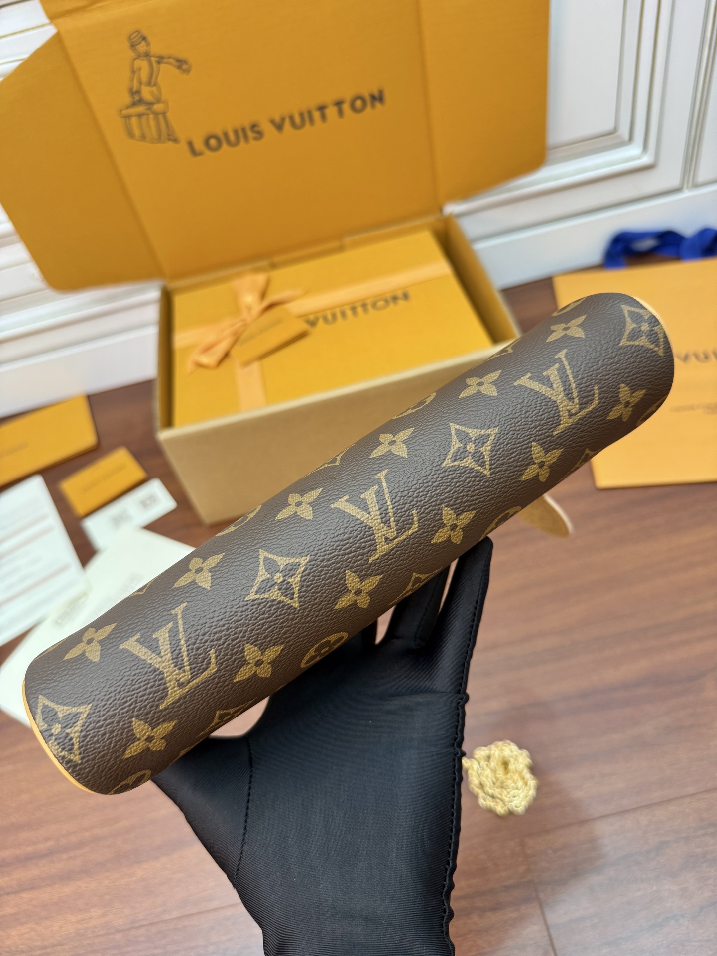Louis Vuitton Brown Monogram Coated Canvas Cylinder Baguette with Chain 8 i1754558057318 9054 0 7