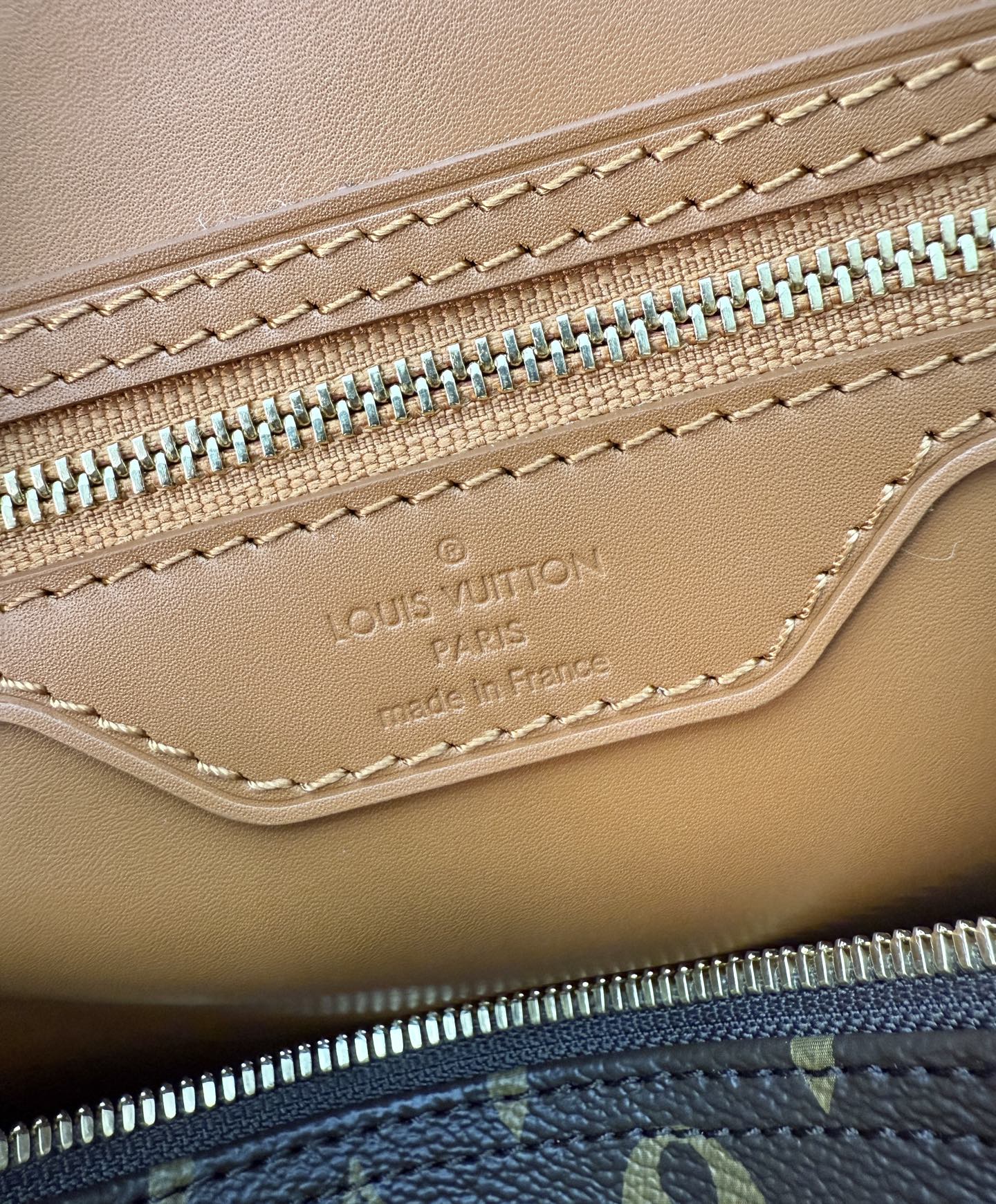Louis Vuitton Speedy Bandouliere 30 Monogram Handbag, Brown, 30 x 21 x 17 cm 5 i1754707724726 3912 0 4