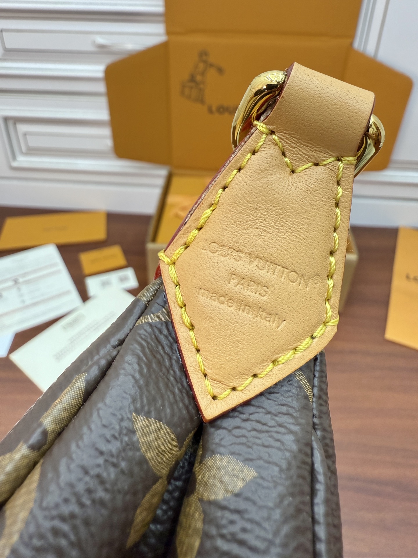 Louis Vuitton Monogram Empreinte Marais Bag Premium Leather, 28x15x7 CM 8 i1755661942855 5266 0 6