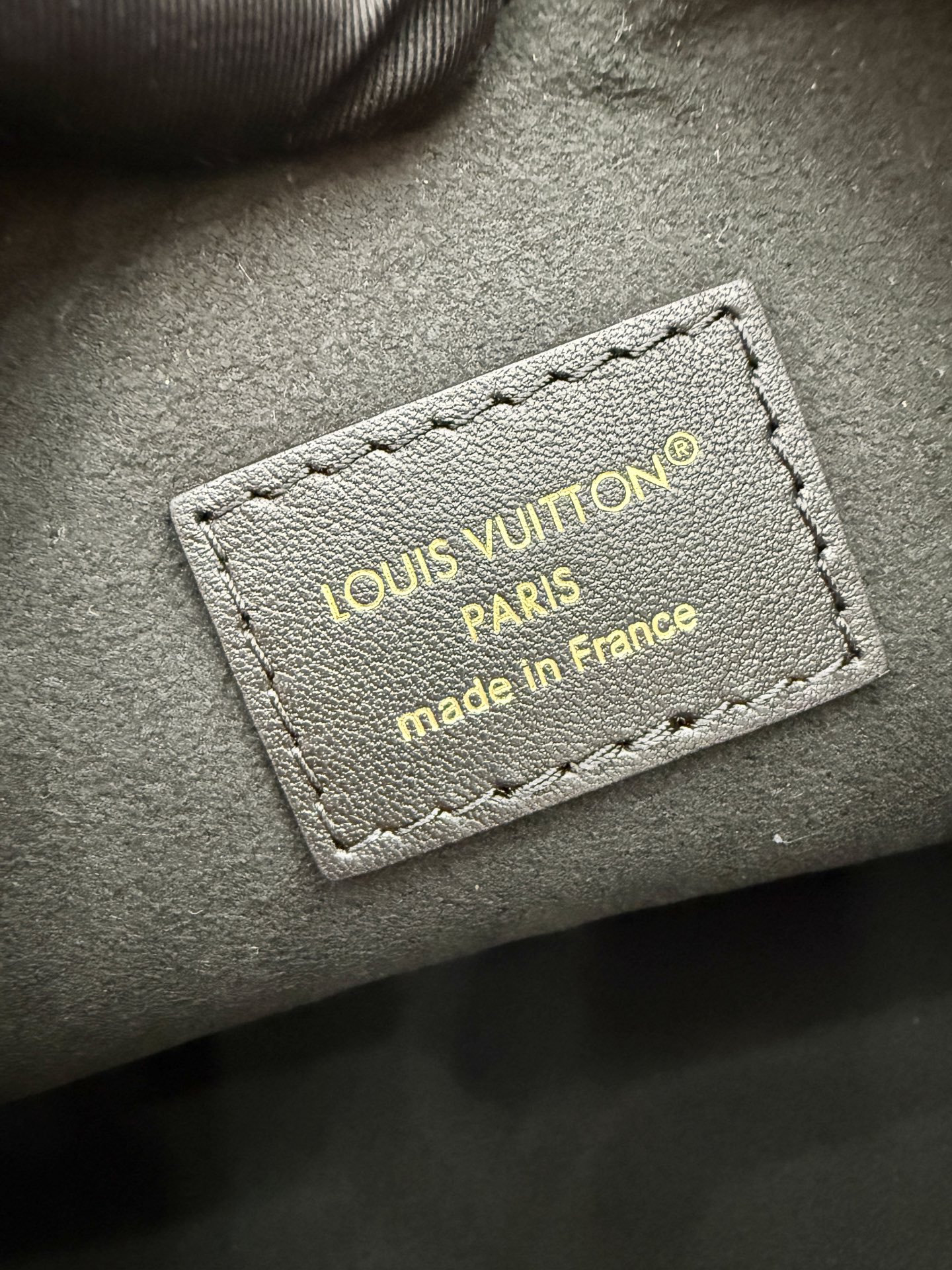 Louis Vuitton Brown Monogram Empreinte Leather Loop Bag, 28.5x19x5CM 5 i1755662214199 5570 0 3