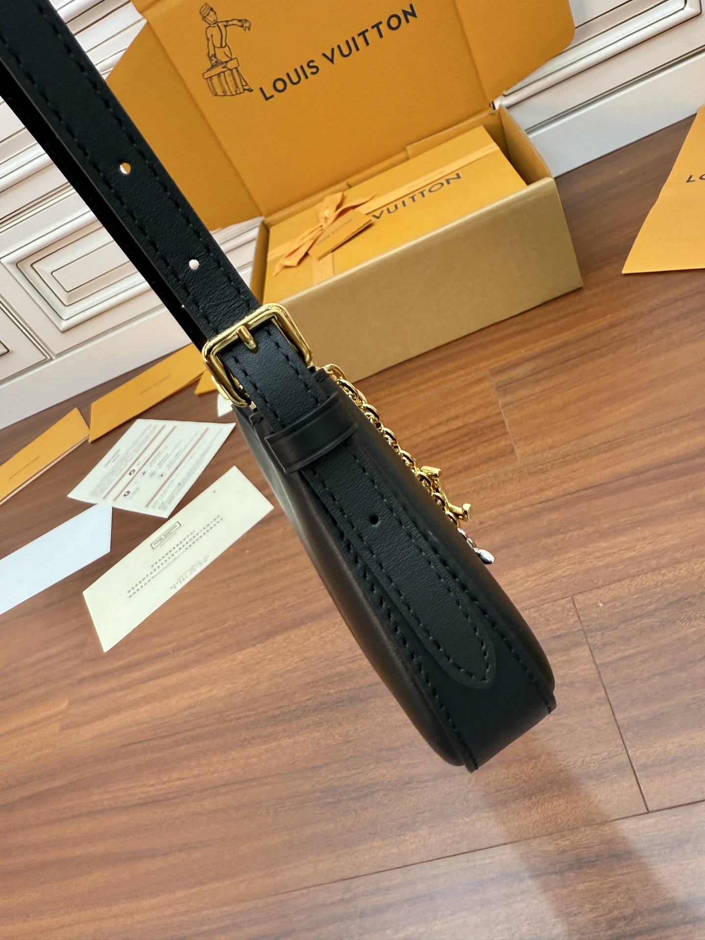 Louis Vuitton Black Leather Avenue Sling Bag | M25525 Designer Handbag 5 i1756782287744 6146 0 3