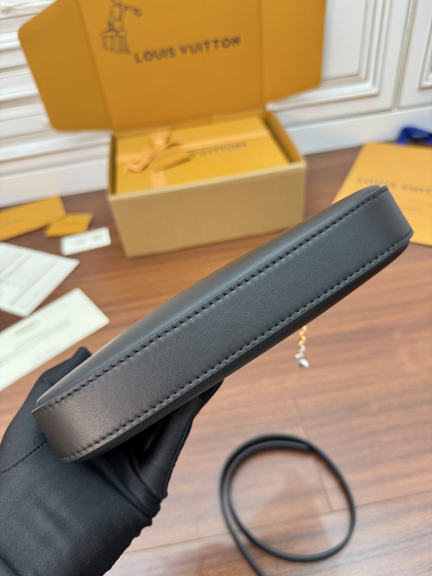 Louis Vuitton Black Leather Avenue Sling Bag | M25525 Designer Handbag 6 i1756782288061 2797 0 4