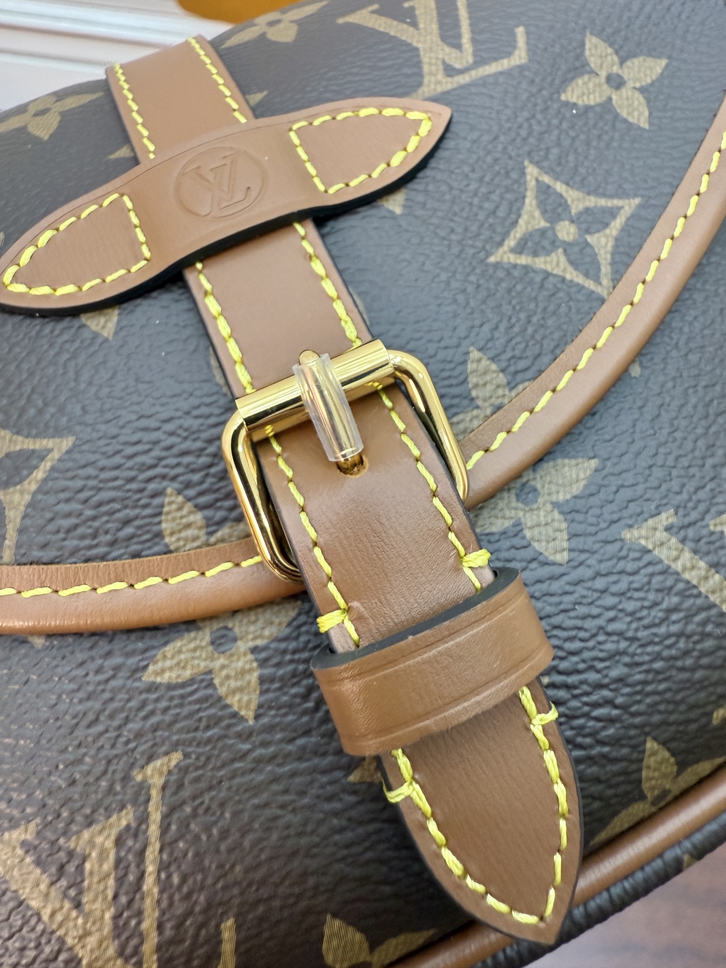 Louis Vuitton M26592 Brown Monogram Canvas Duo Messenger Crossbody Bag 9 i1758198950599 5106 0 8