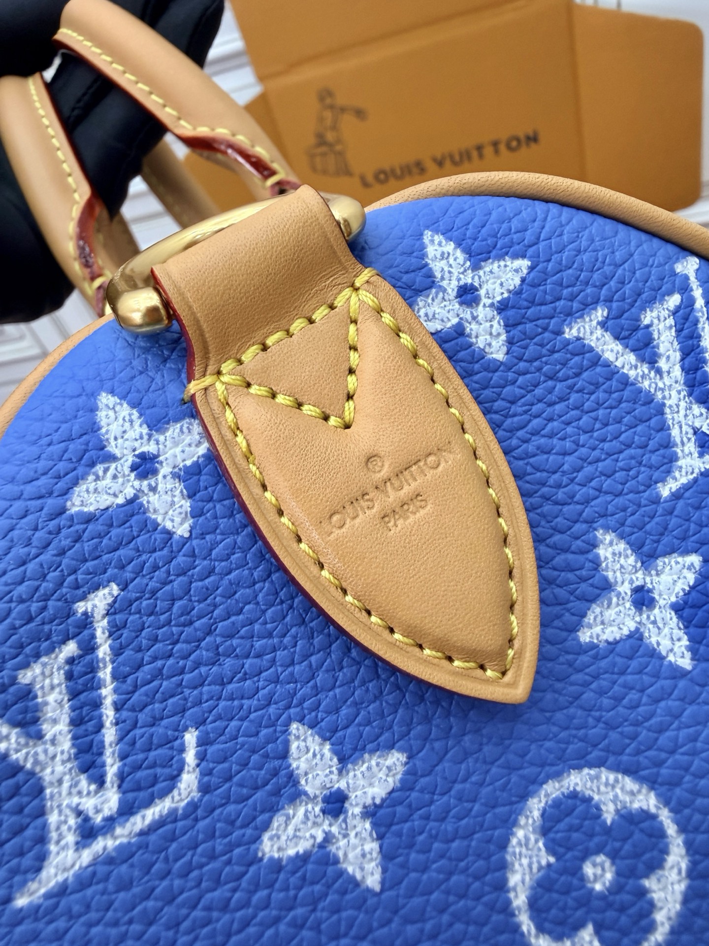 루이비통(듀티) M24424 가방 Louis Vuitton Bag 썸네일 이미지