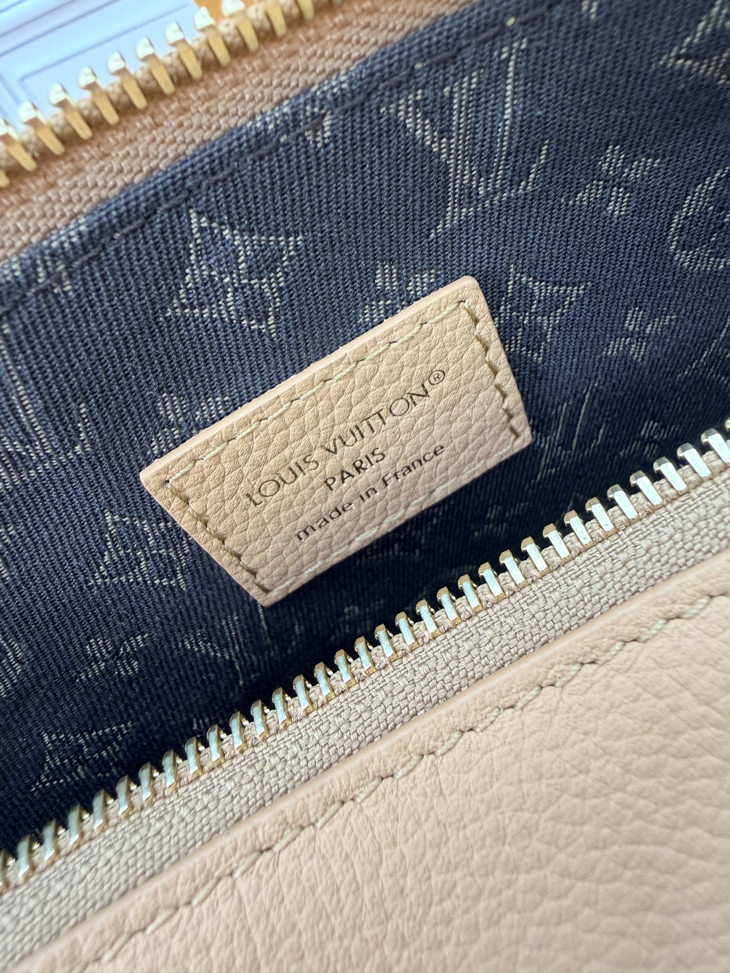 루이비통(듀티) M28029 가방 Louis Vuitton Bag 썸네일 이미지