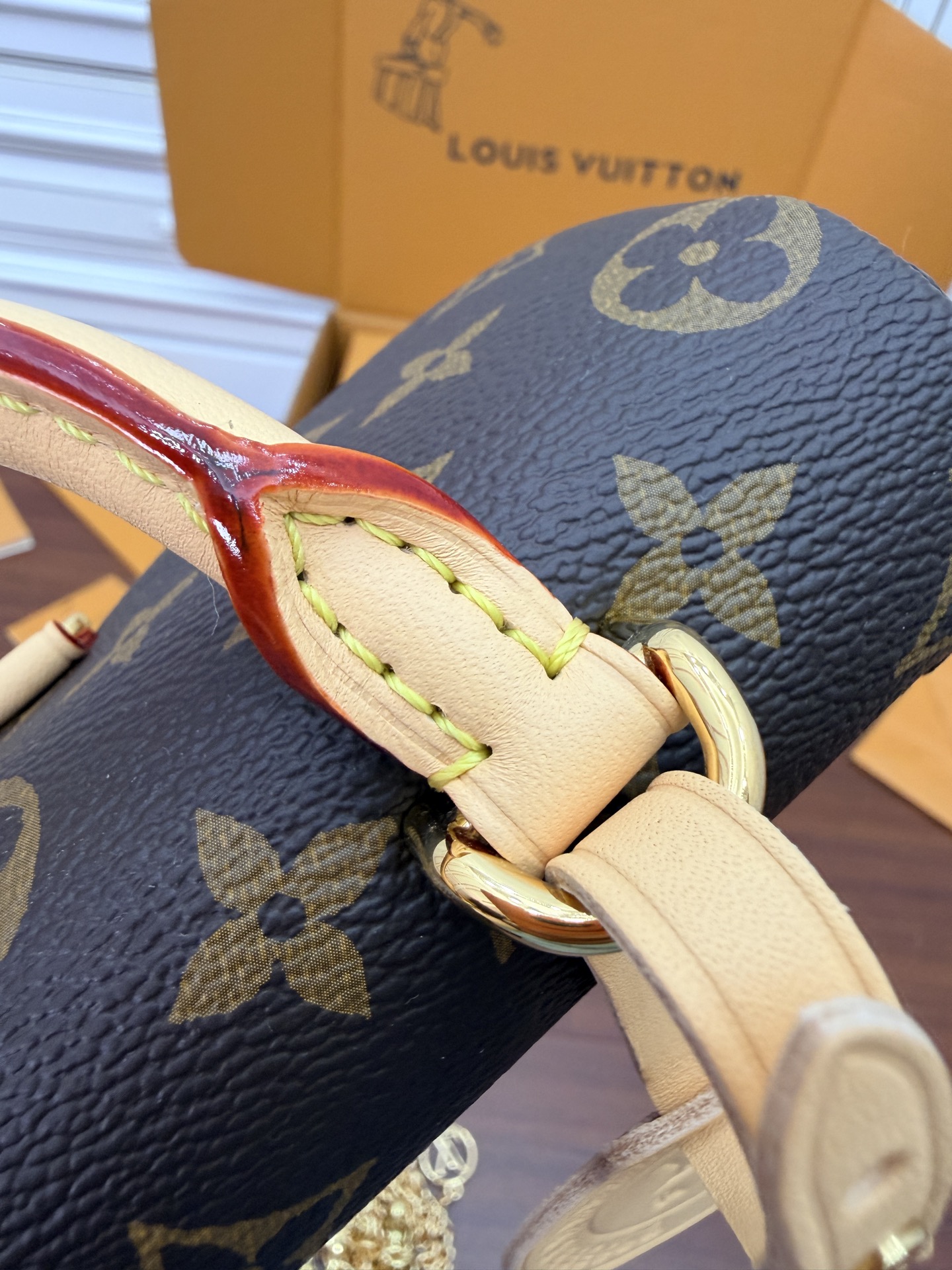 루이비통(듀티) M28426 가방 Louis Vuitton Bag 썸네일 이미지
