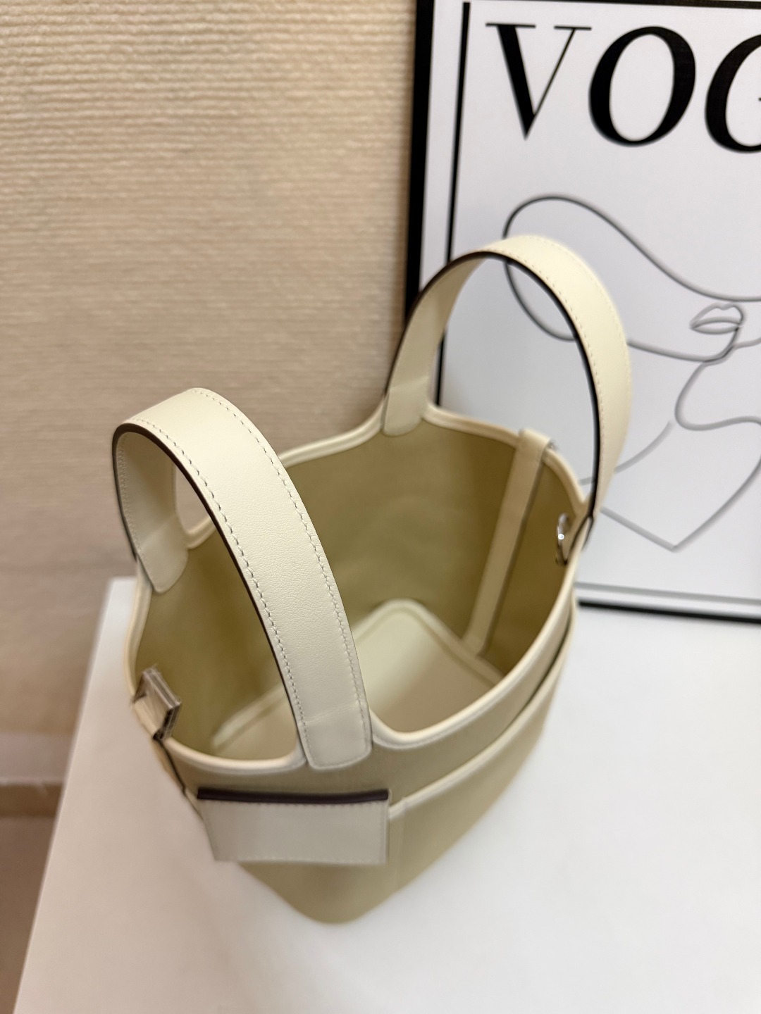 Hermes Cargo Picotin Beige Cream canvas with cream leather trim 18cm everyday