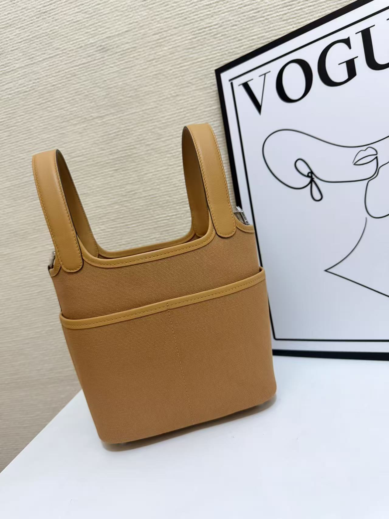 Hermes Cargo Picotin Tan canvas with beige leather 18cm everyday