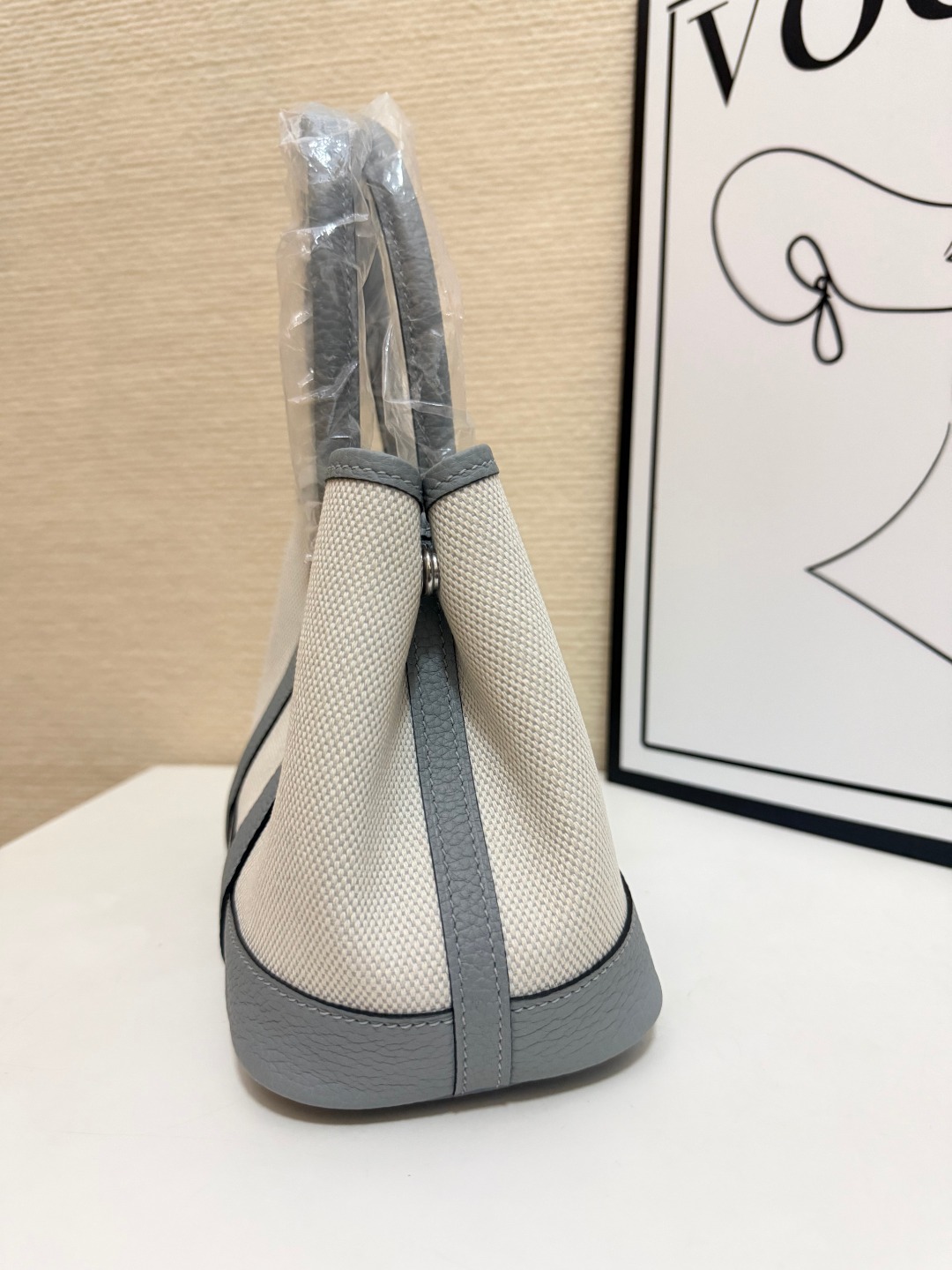 Hermes Garden Party Gray and Beige mini 23cm tote everyday