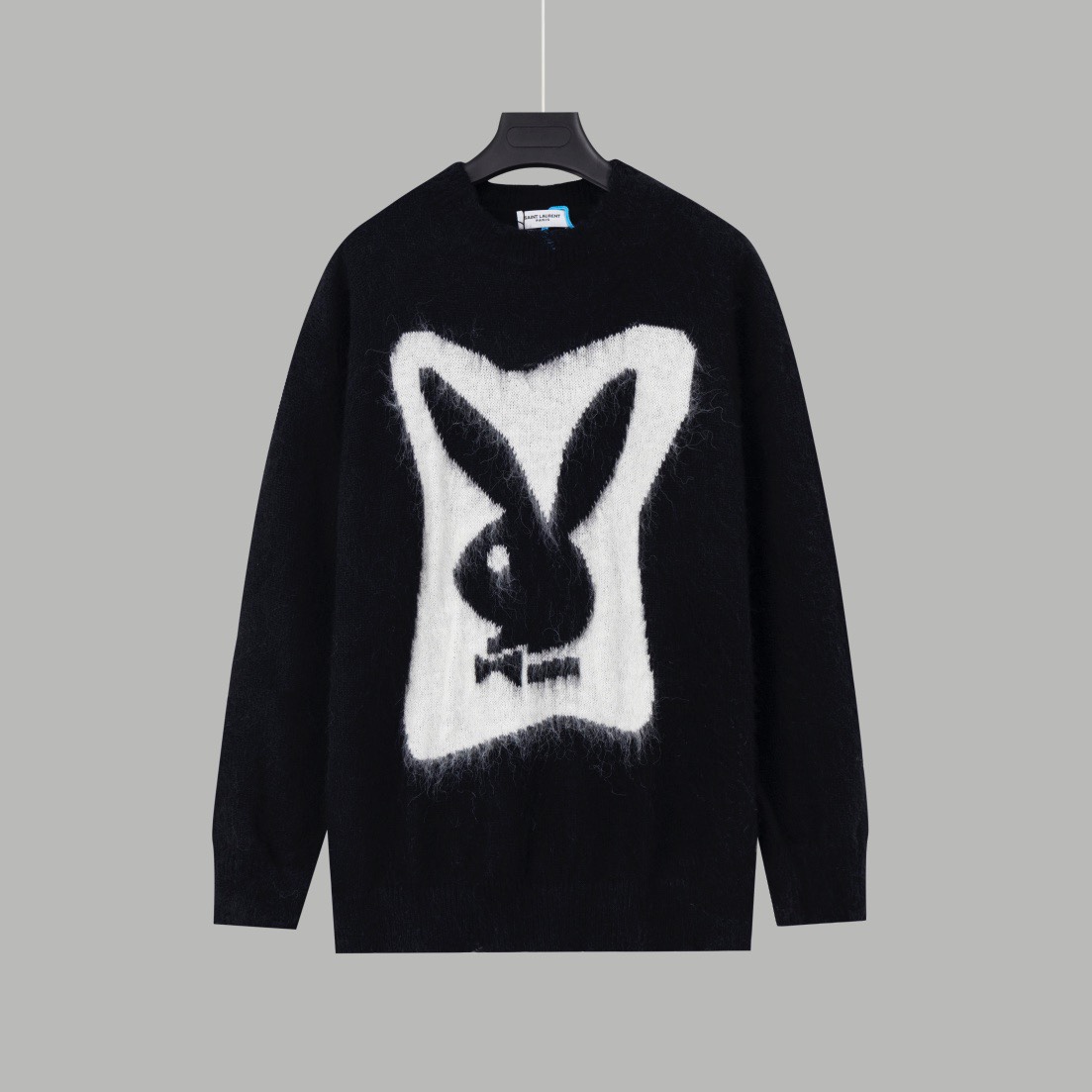 YSL St. Román’s Hair Letter Handbags Collection with Soft Glamorous Fabrics - 图片 2